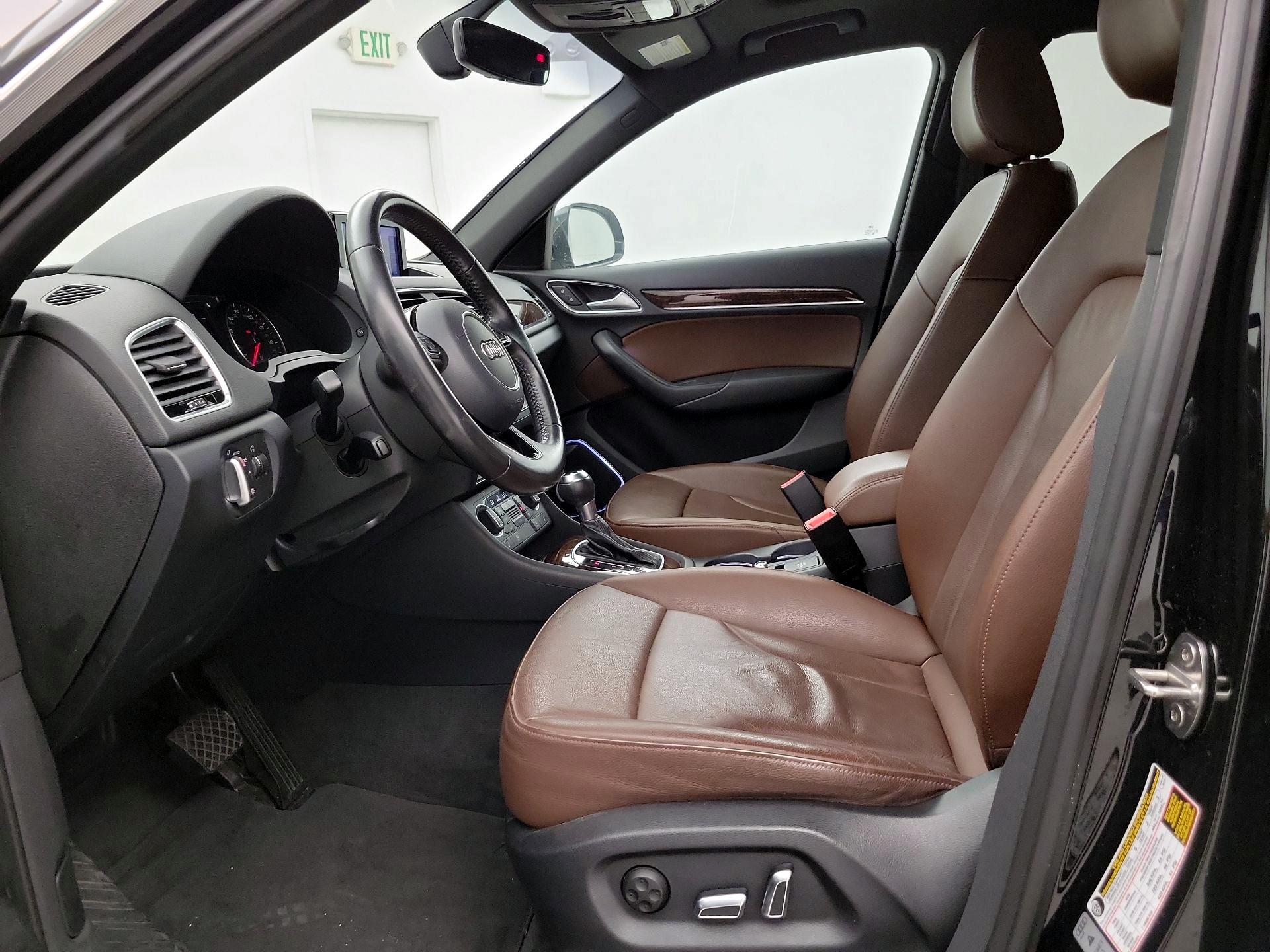 Thumbnail: 2017 Audi Q3 - 11