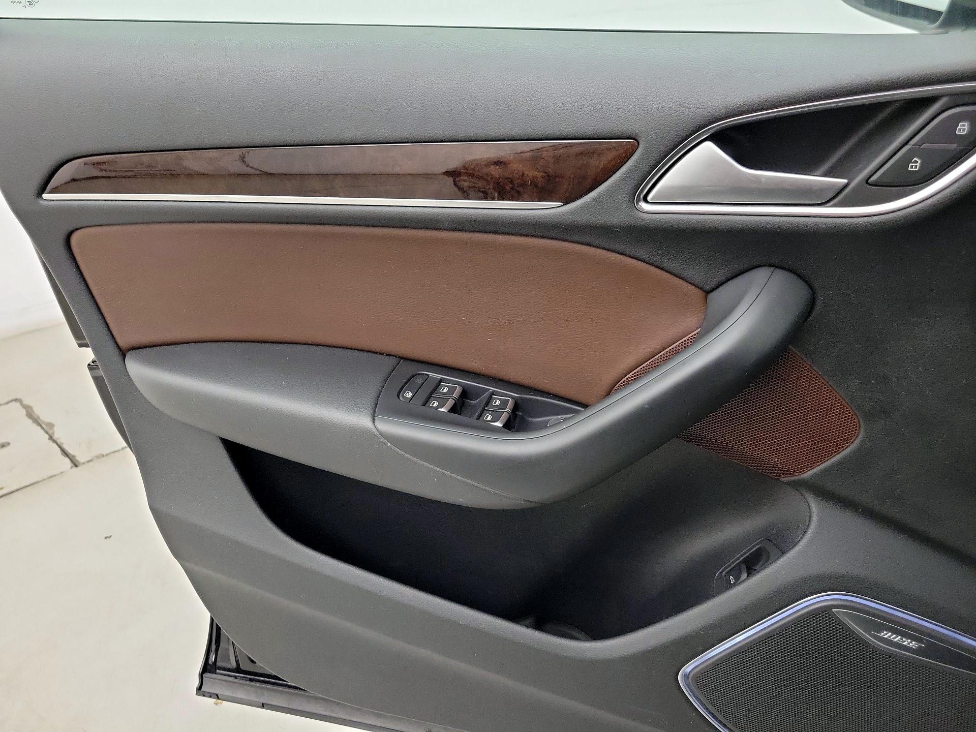 Thumbnail: 2017 Audi Q3 - 12