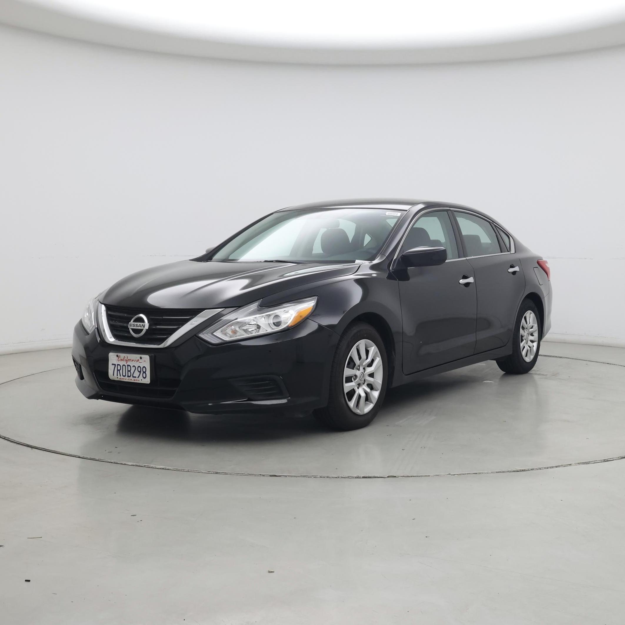 Thumbnail: 2016 Nissan Altima - 4