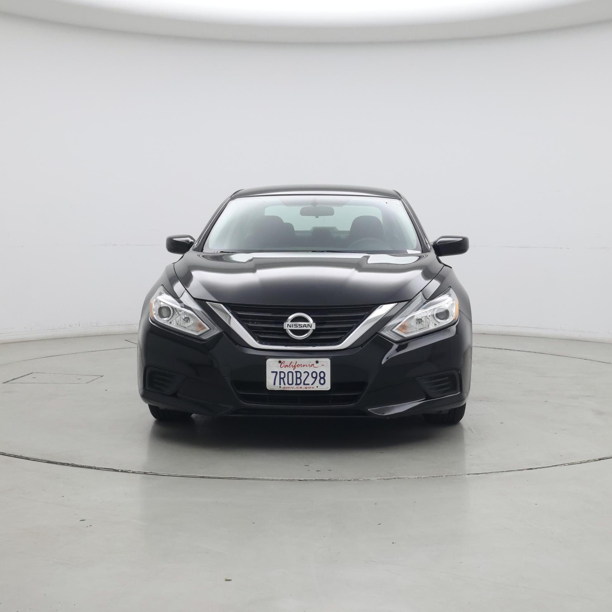 Thumbnail: 2016 Nissan Altima - 5