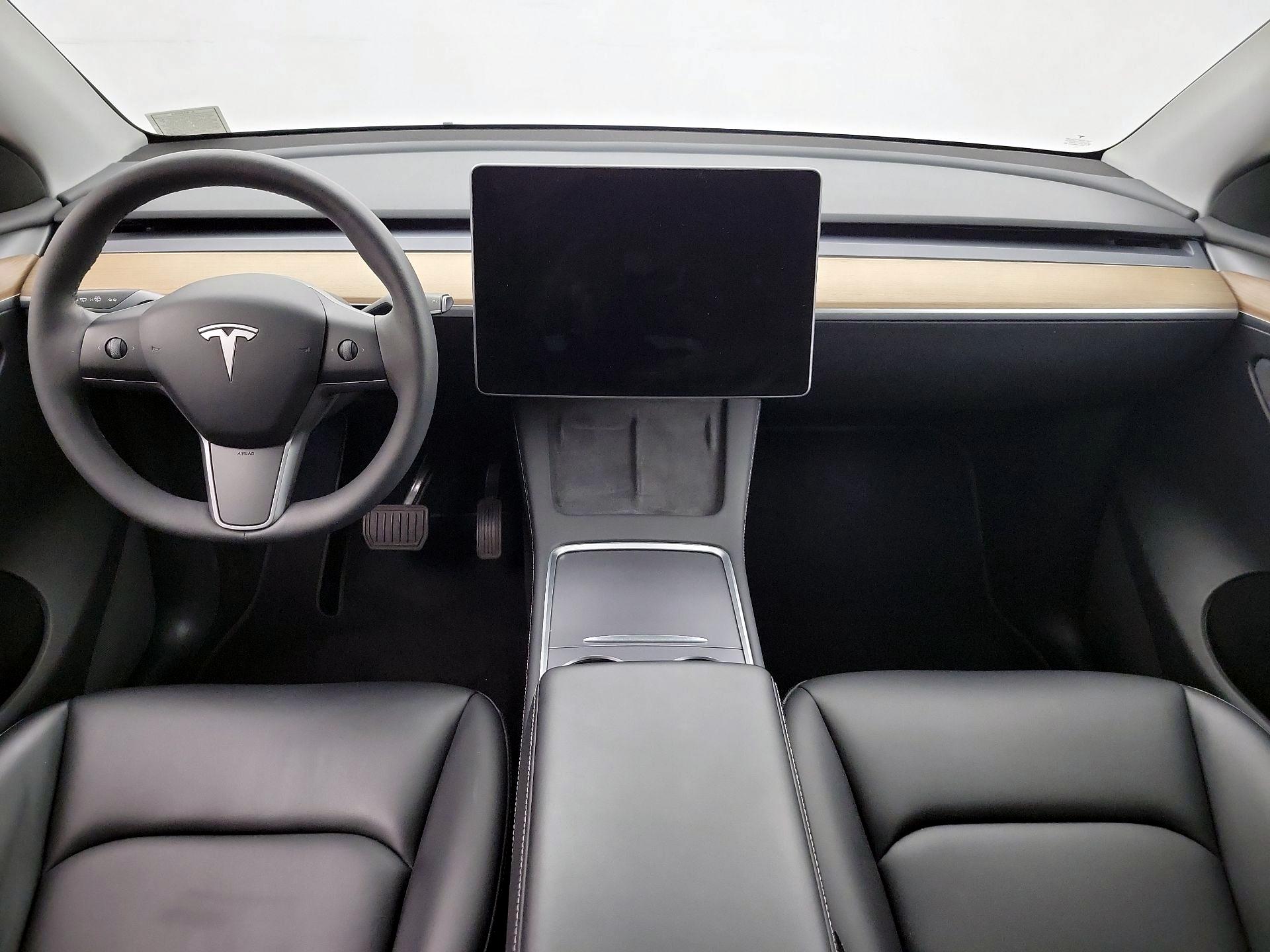 Thumbnail: 2023 Tesla Model Y - 9
