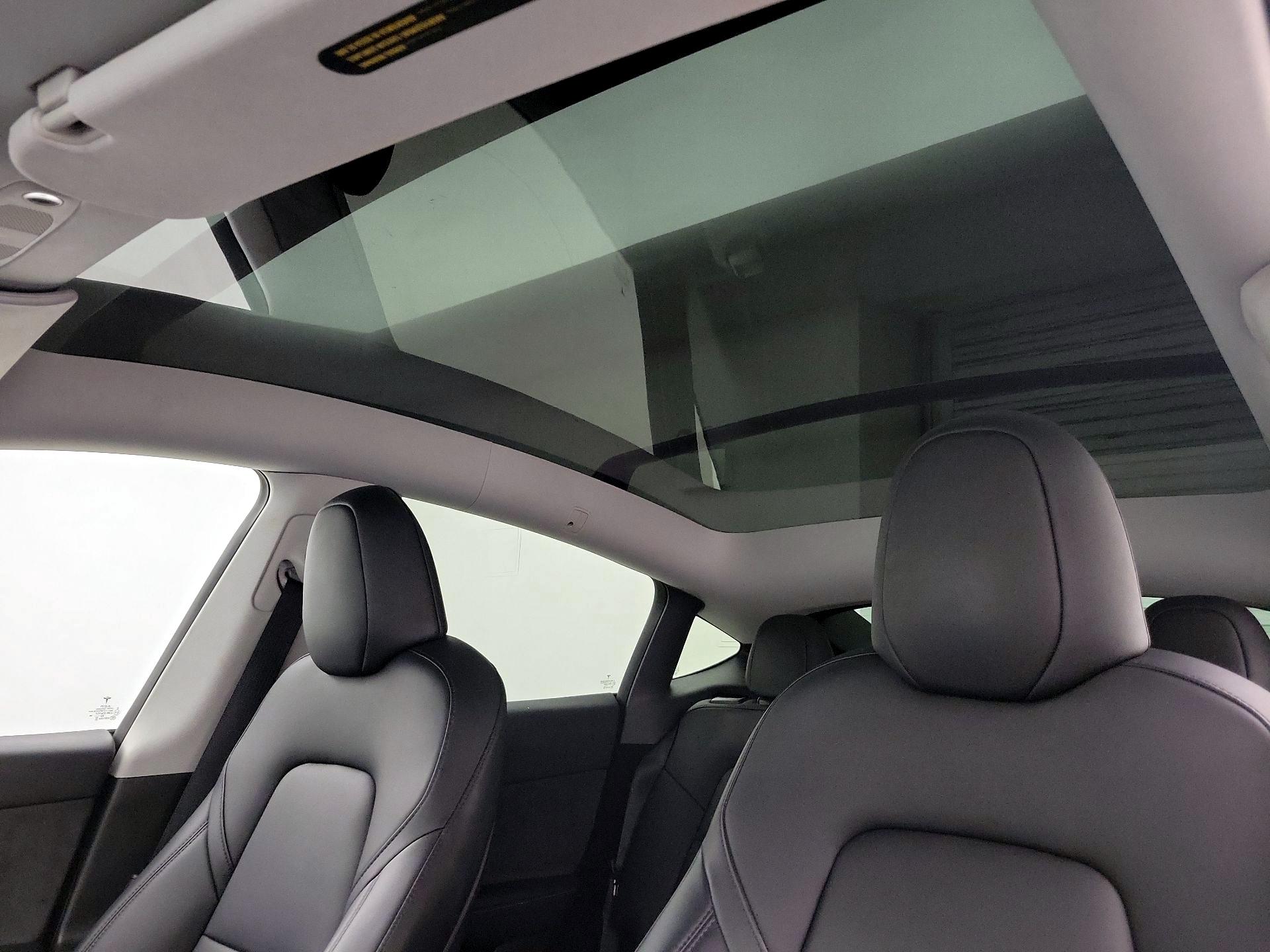 Thumbnail: 2023 Tesla Model Y - 19