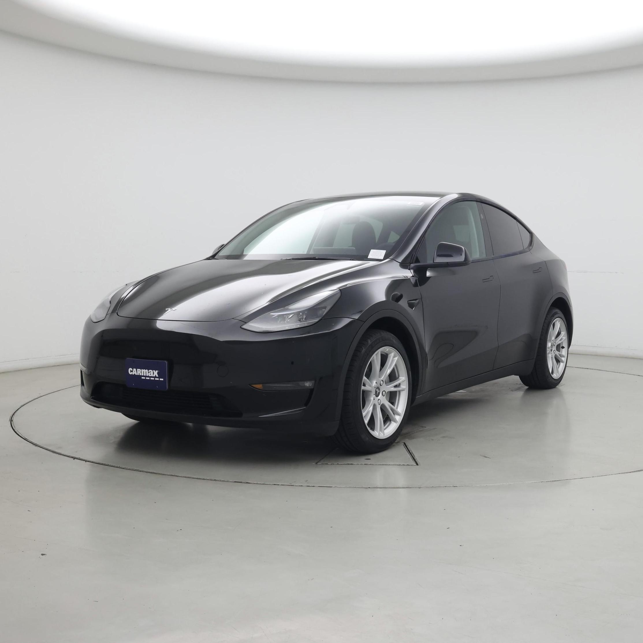 Thumbnail: 2024 Tesla Model Y - 4