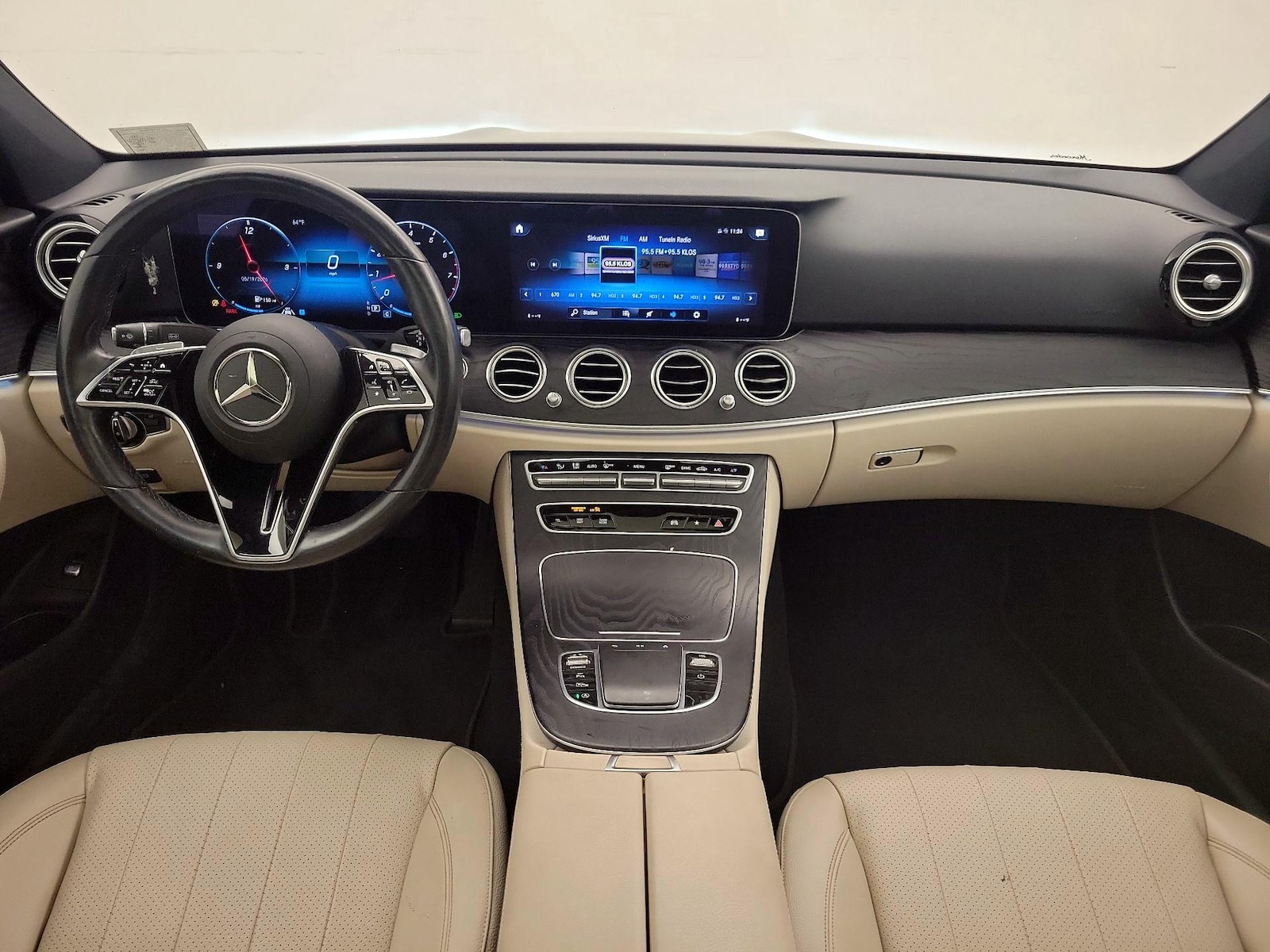 2021 Mercedes-Benz E-Class E350 - Photo 10