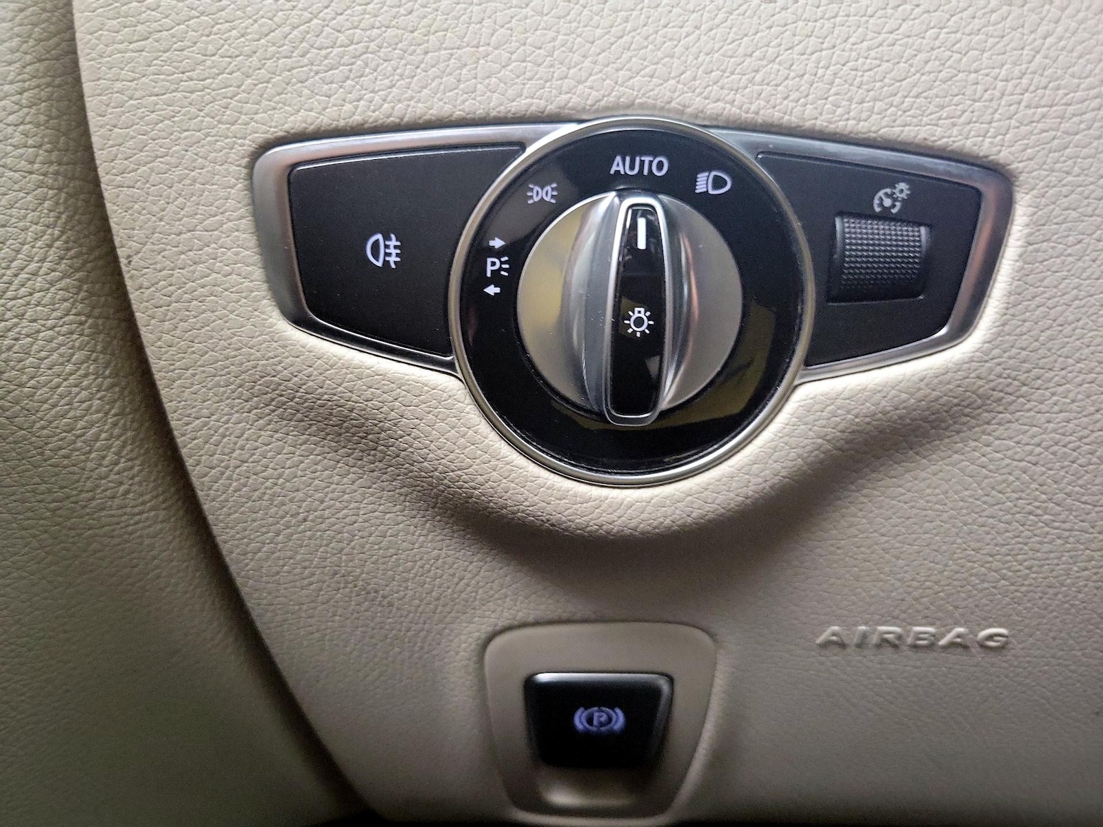 2021 Mercedes-Benz E-Class E350 - Photo 14
