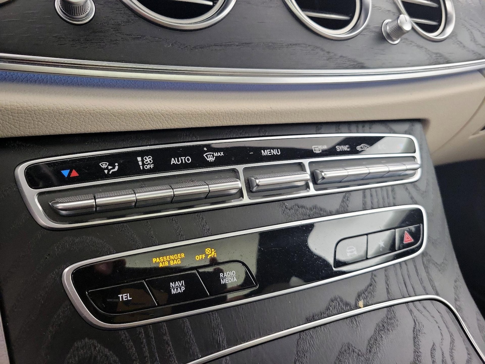 2021 Mercedes-Benz E-Class E350 - Photo 18