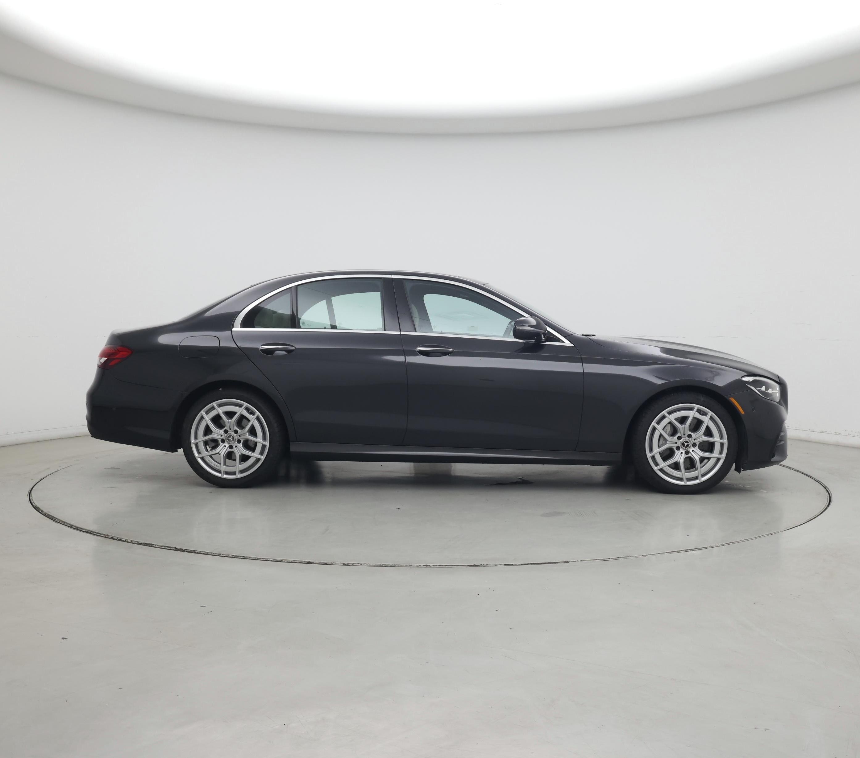 Thumbnail: 2021 Mercedes-Benz E-Class - 7
