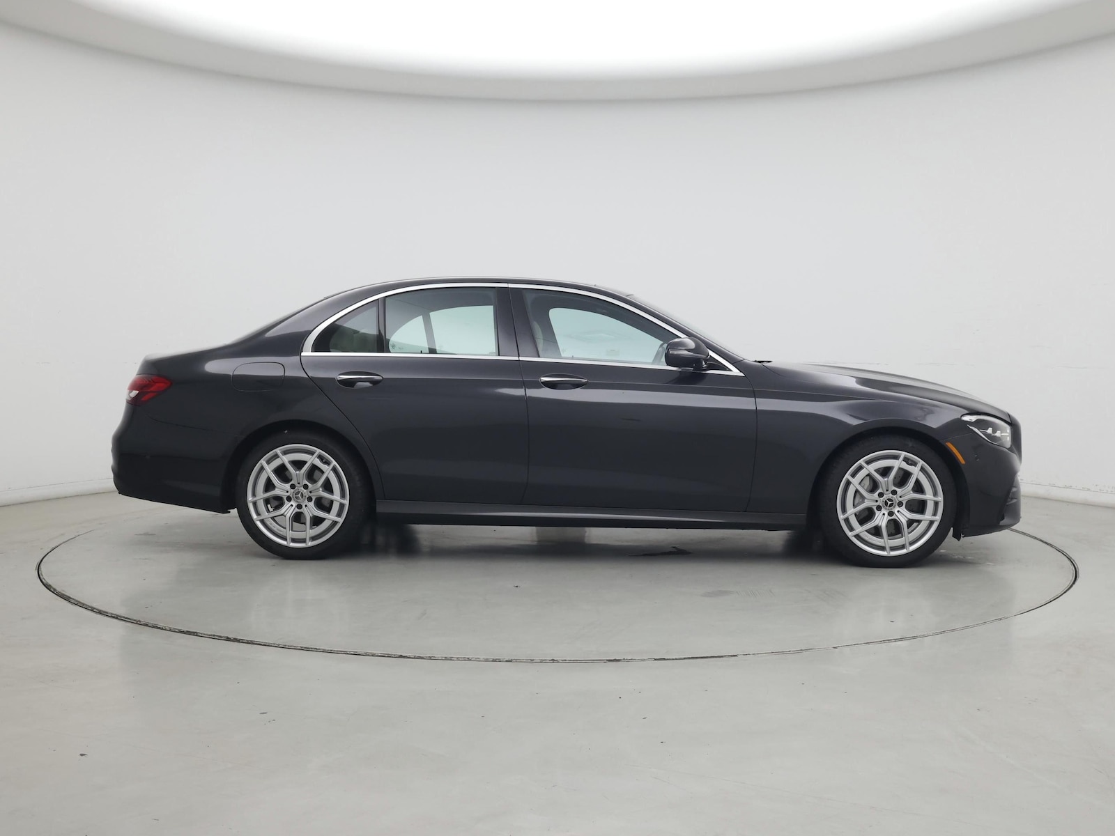 2021 Mercedes-Benz E-Class E350 - Photo 8