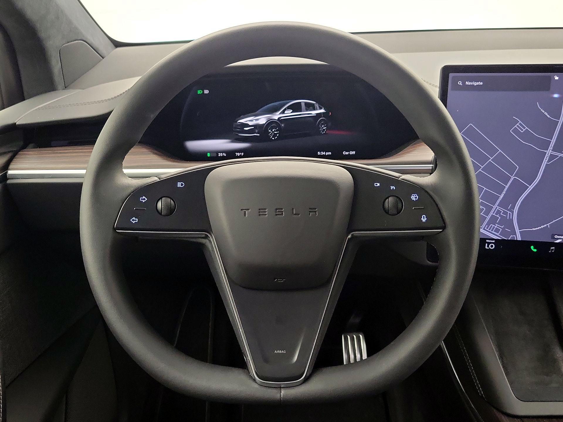 Thumbnail: 2024 Tesla Model X - 10