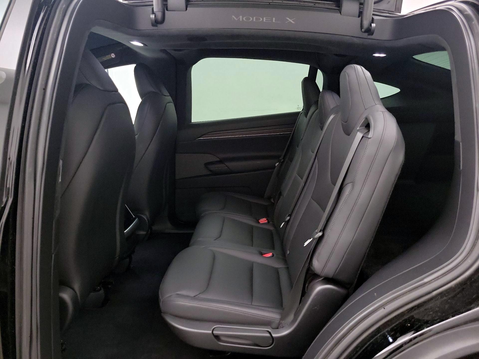 Thumbnail: 2024 Tesla Model X - 19