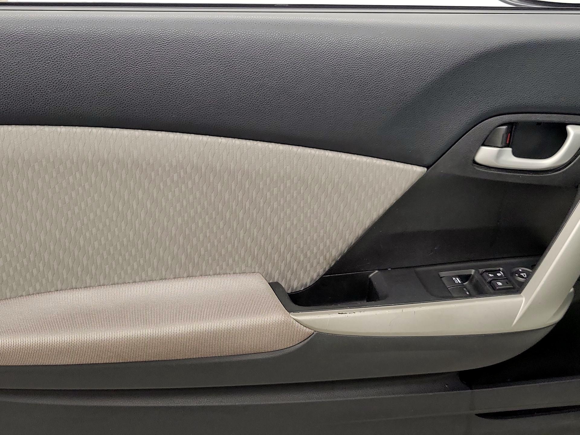 Thumbnail: 2014 Honda Civic - 12