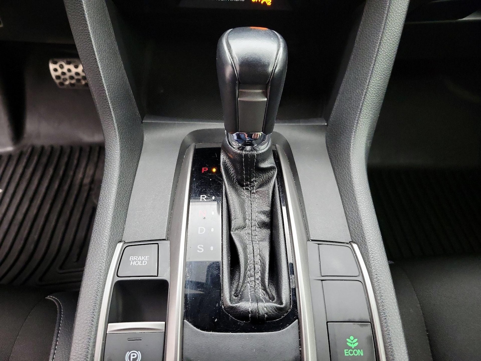 2020 Honda Civic Hatchback Sport - Photo 18