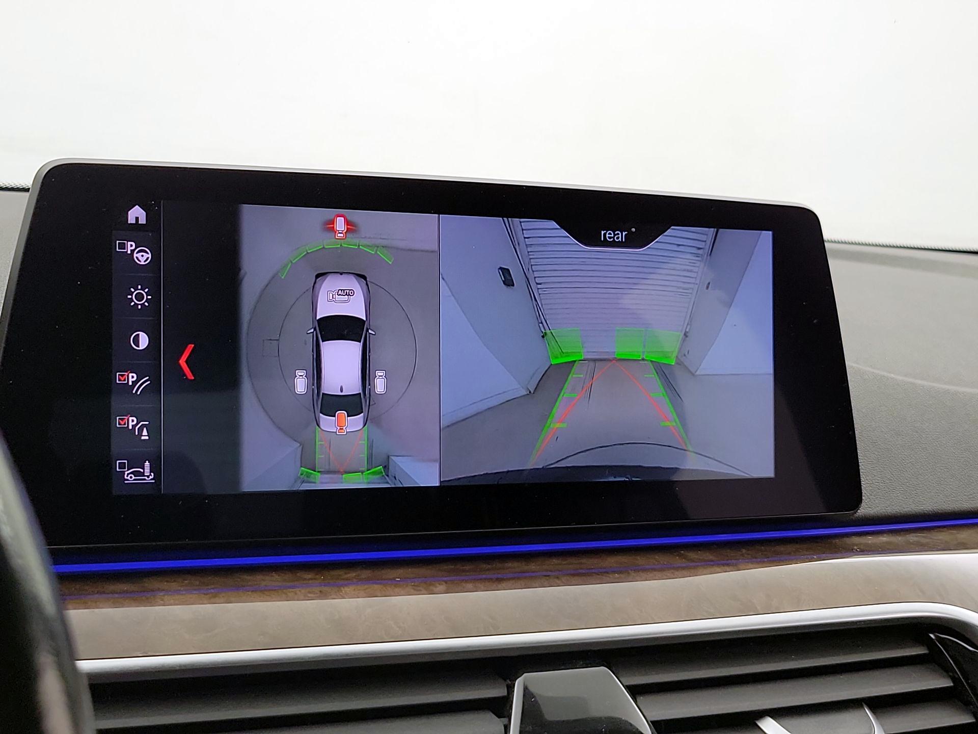 Thumbnail: 2019 BMW 5 Series - 15