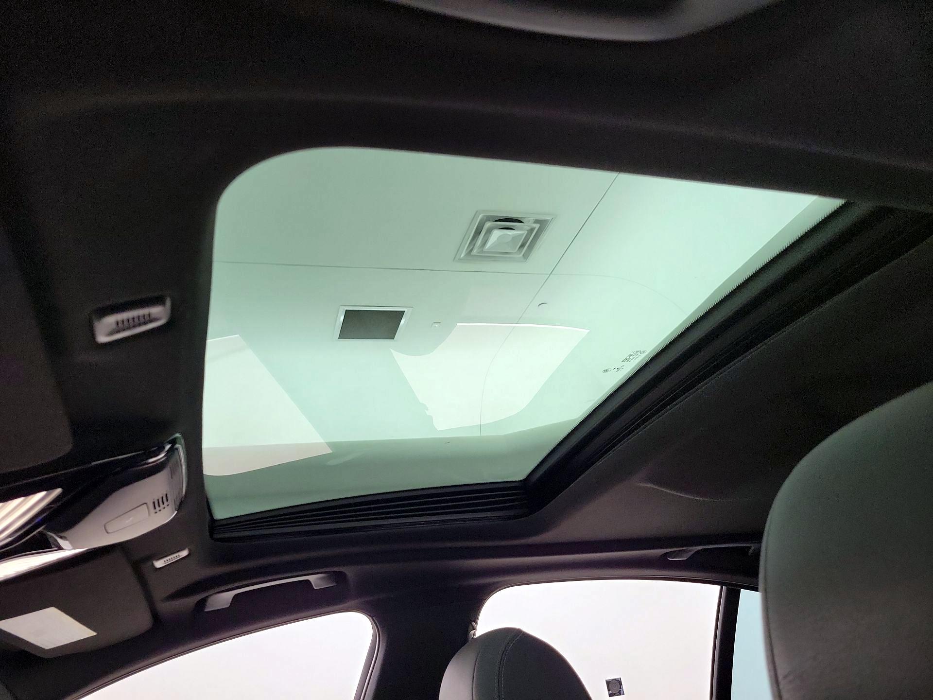Thumbnail: 2019 BMW 5 Series - 20