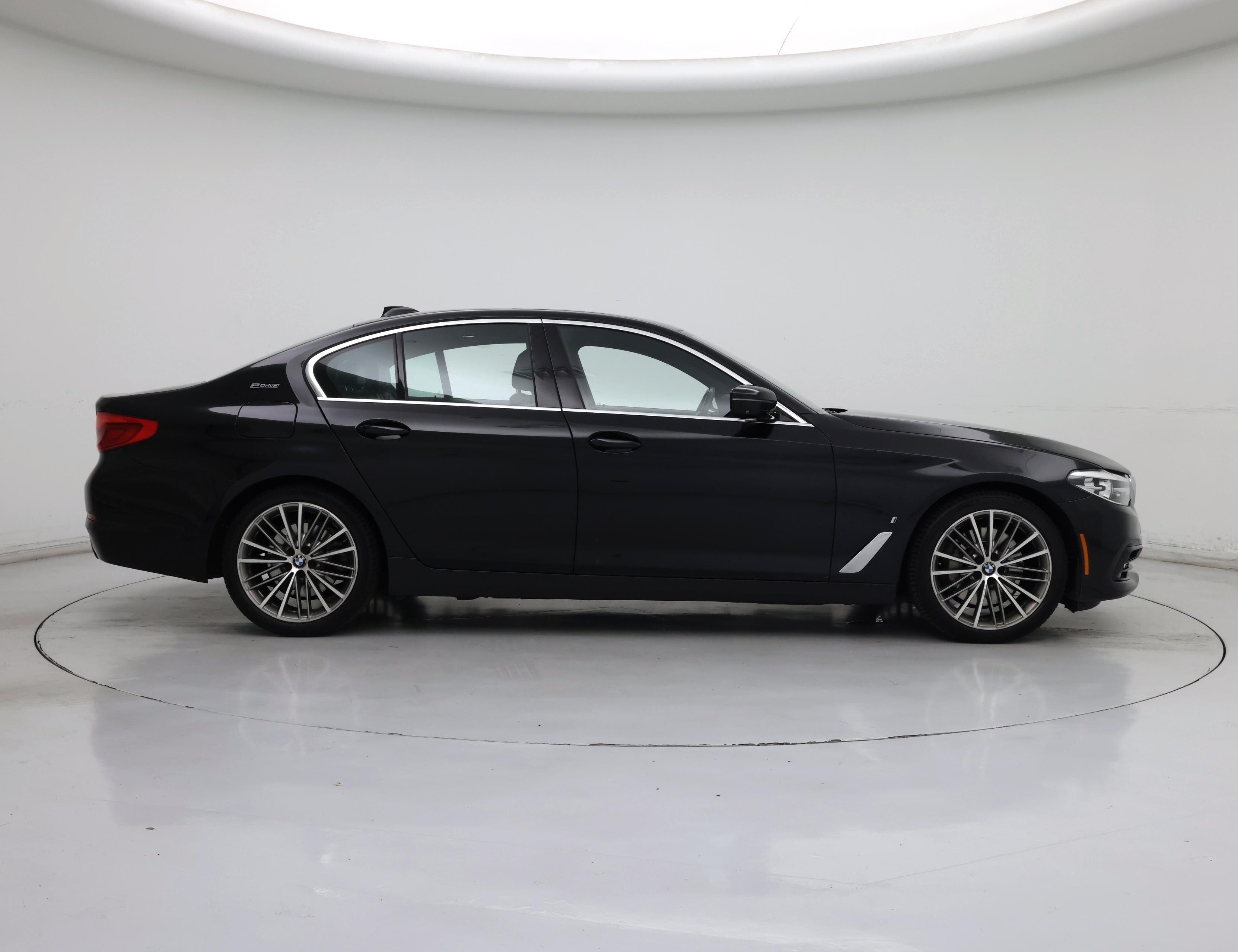 Thumbnail: 2019 BMW 5 Series - 7