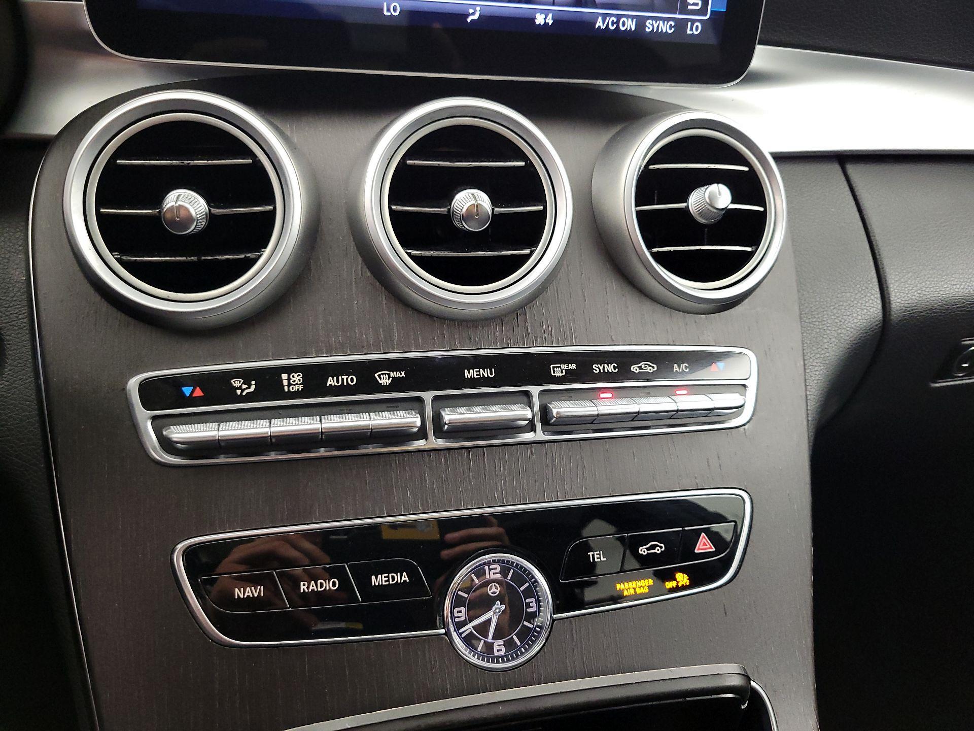 Thumbnail: 2020 Mercedes-Benz C-Class - 16