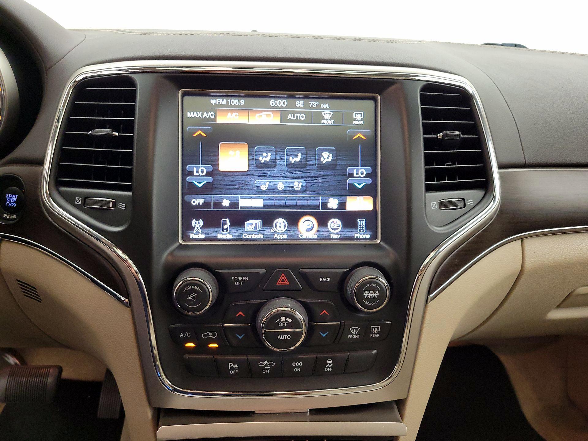 Thumbnail: 2015 Jeep Grand Cherokee - 17
