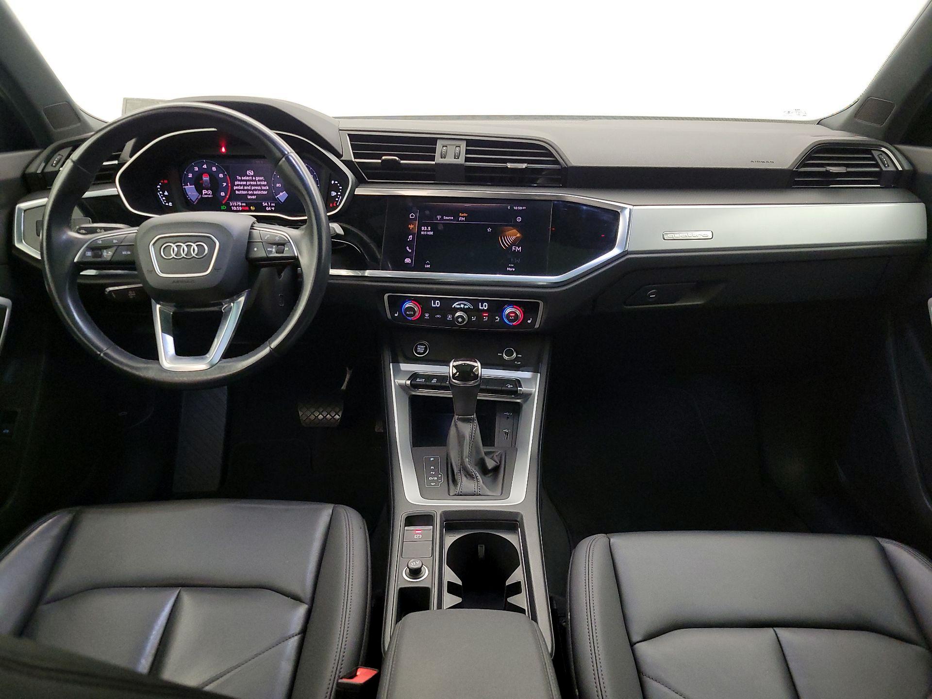 Thumbnail: 2021 Audi Q3 - 9