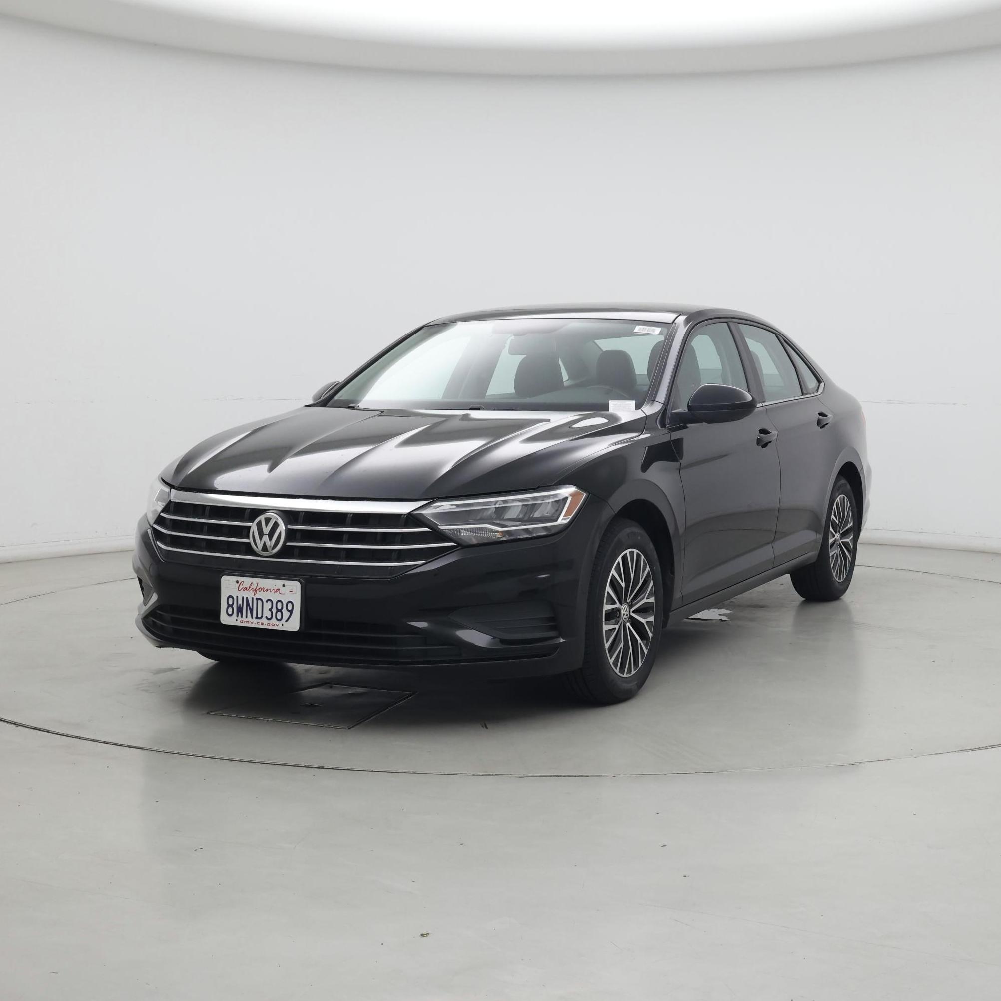 Thumbnail: 2019 Volkswagen Jetta - 4
