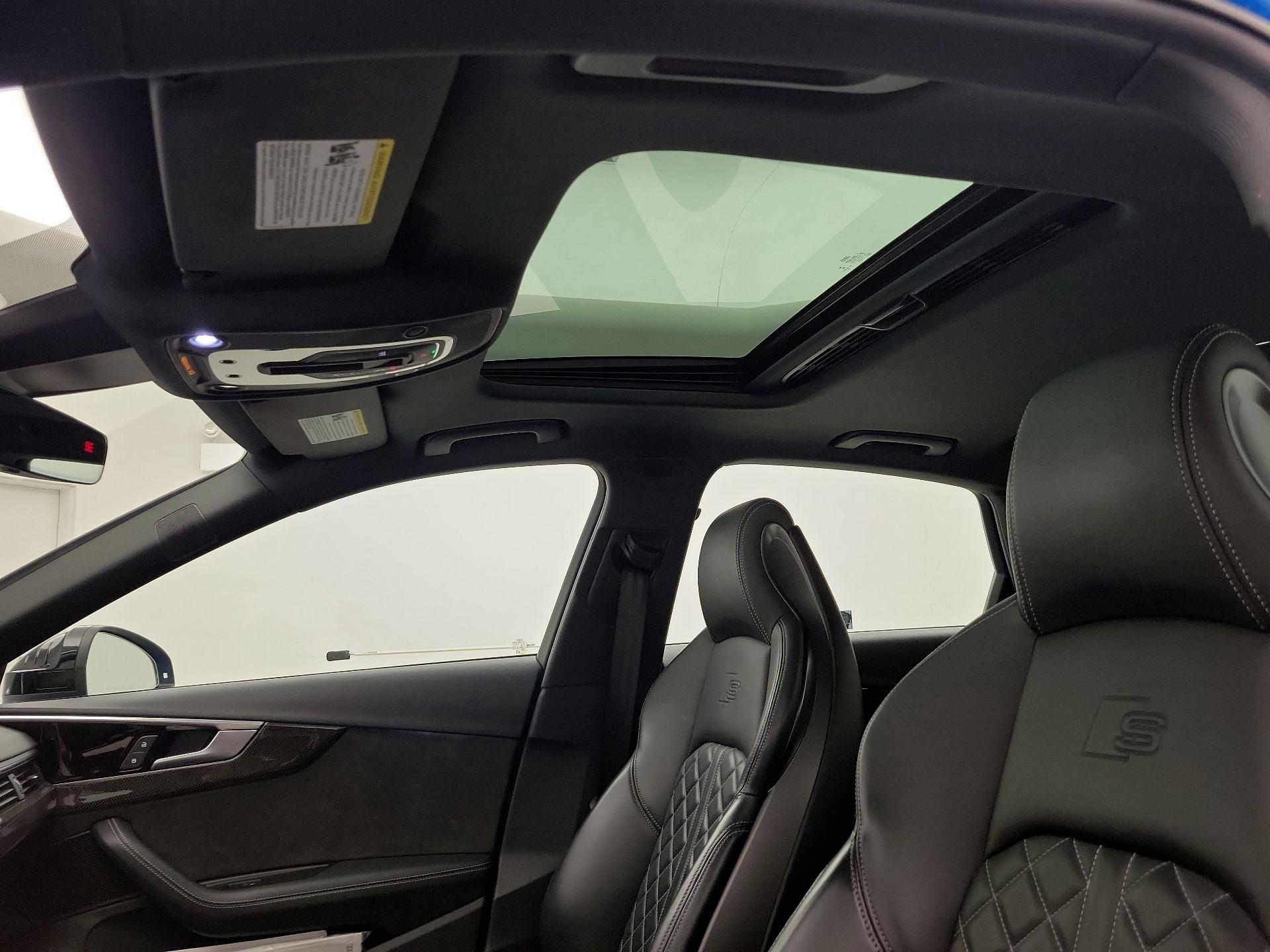 Thumbnail: 2020 Audi S4 - 19
