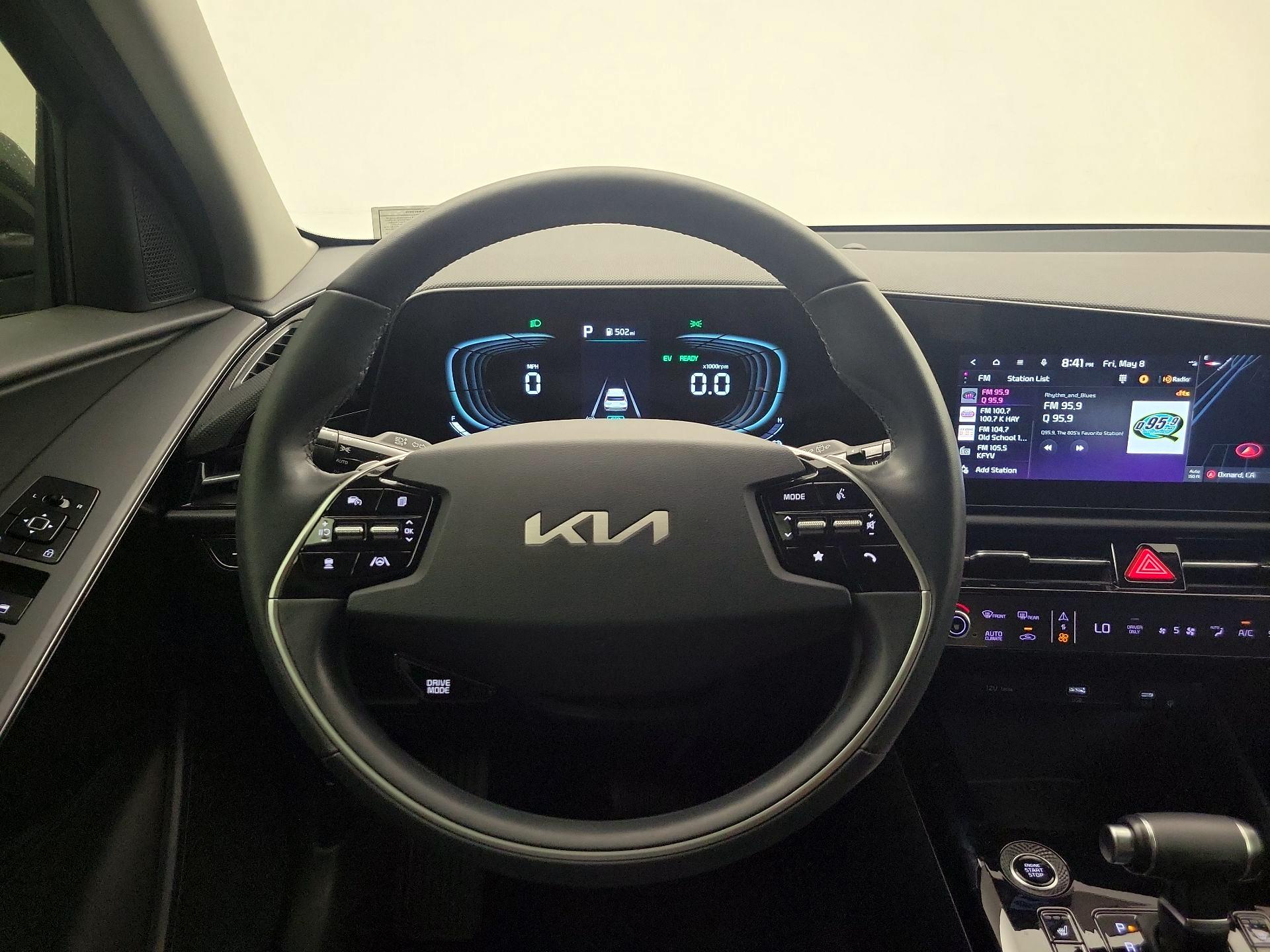 Thumbnail: 2023 Kia Niro - 10