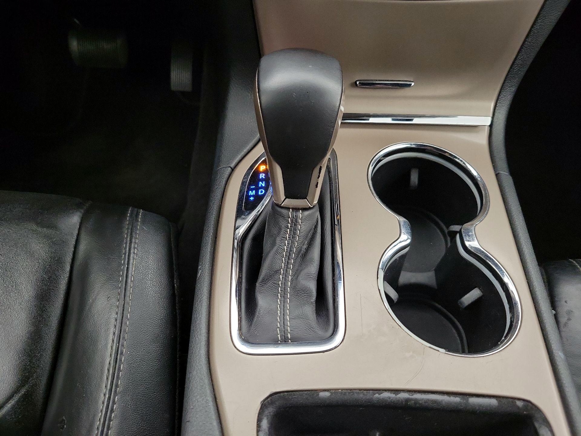 Thumbnail: 2016 Jeep Grand Cherokee - 18