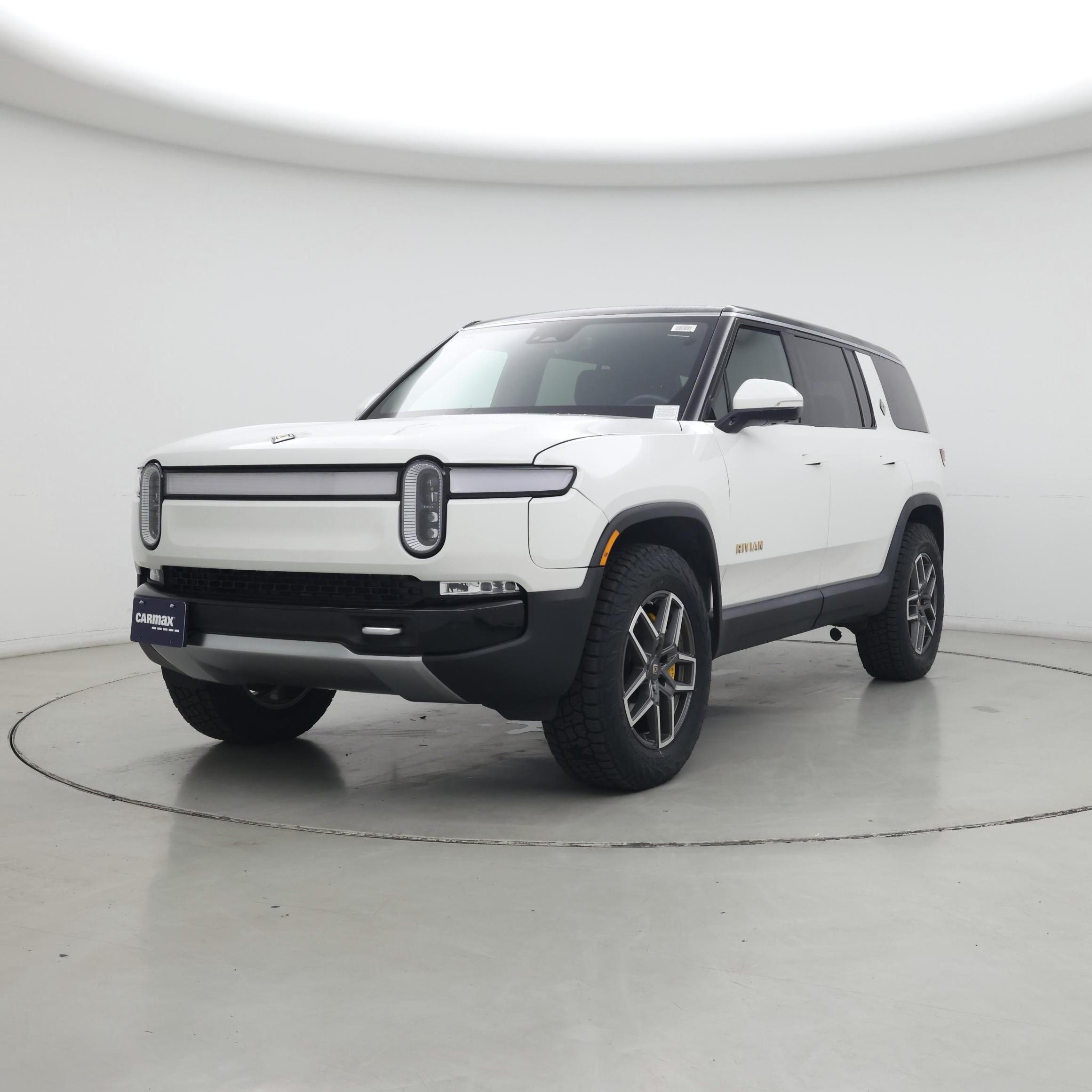 Thumbnail: 2023 Rivian R1S - 4
