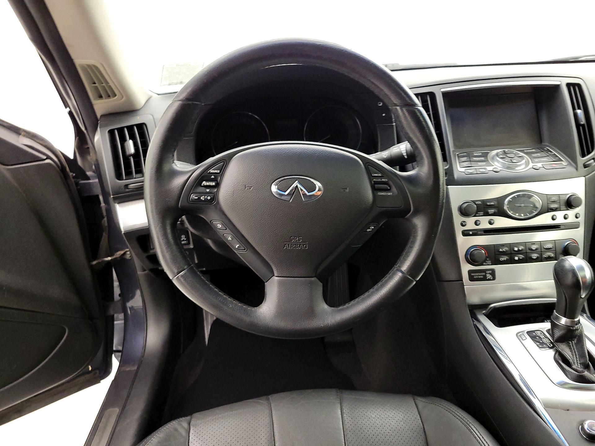 Thumbnail: 2014 INFINITI Q60 - 9