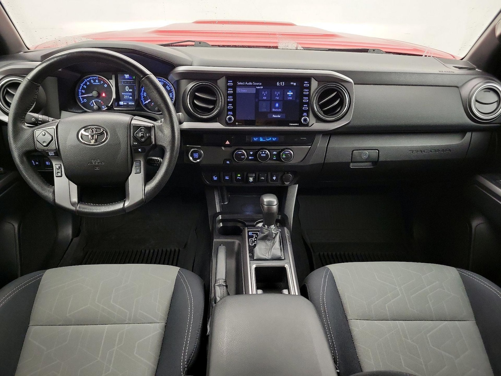 2021 Toyota Tacoma TRD Sport - Photo 10