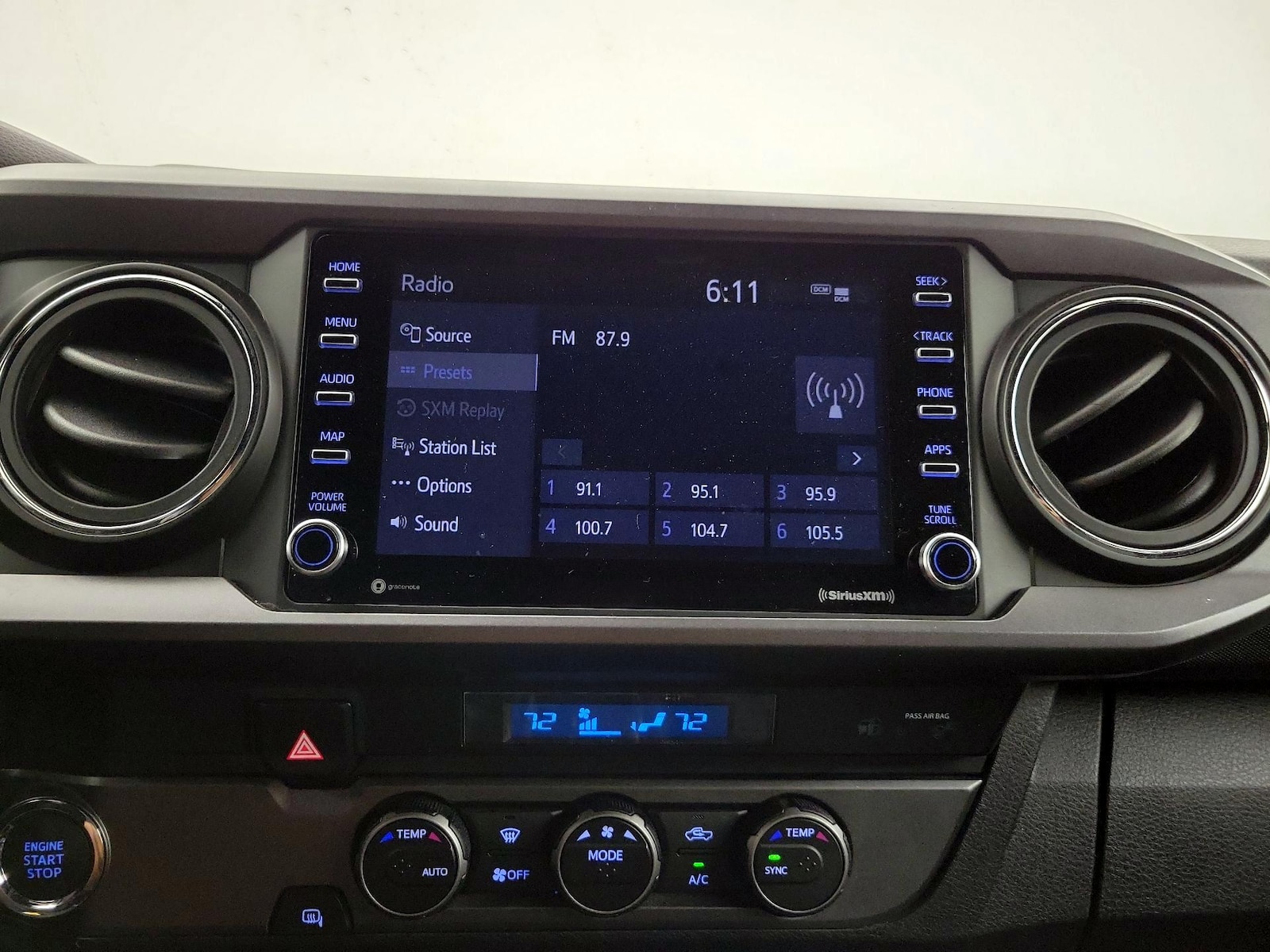2021 Toyota Tacoma TRD Sport - Photo 16