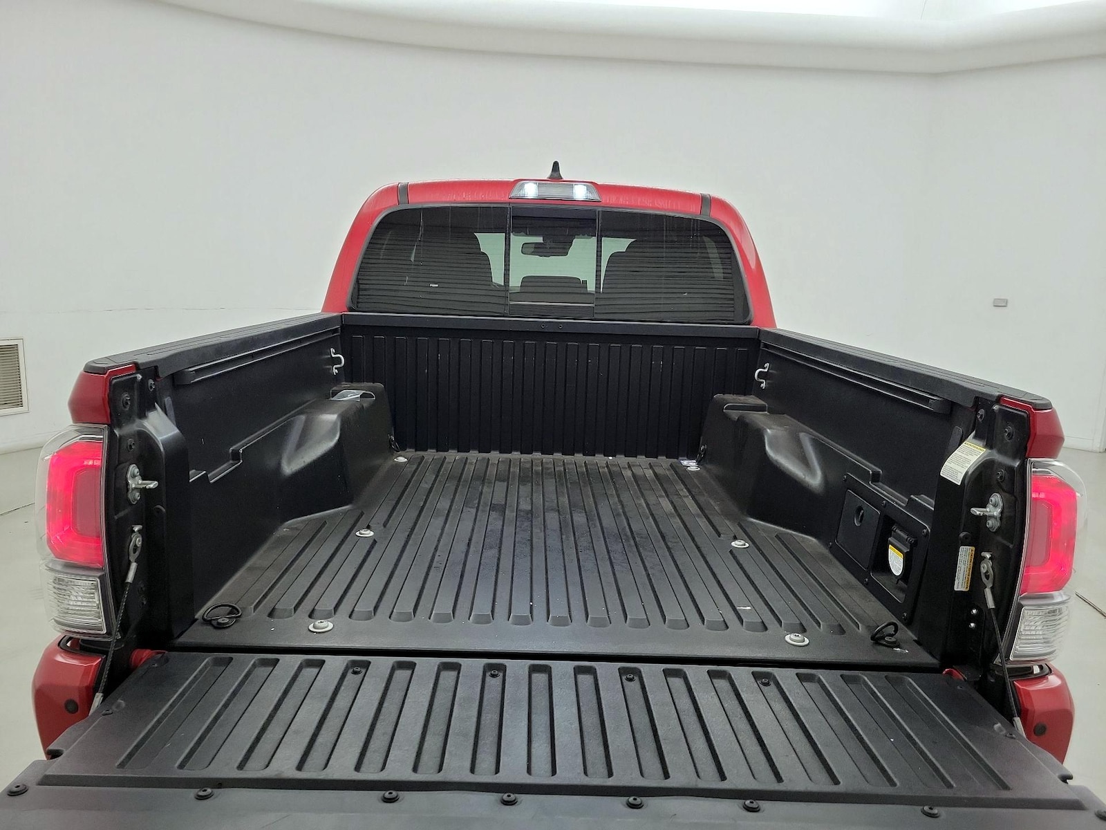 2021 Toyota Tacoma TRD Sport - Photo 21