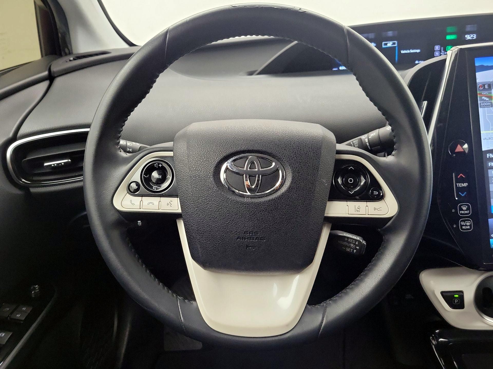 Thumbnail: 2018 Toyota Prius Prime - 10