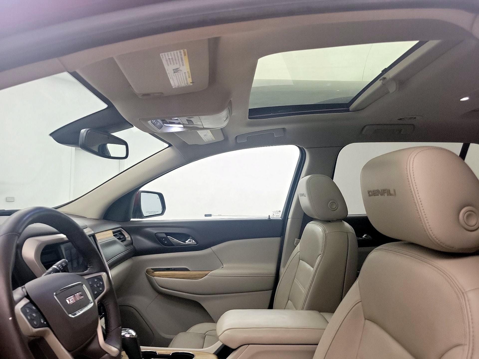 Thumbnail: 2017 GMC Acadia - 20