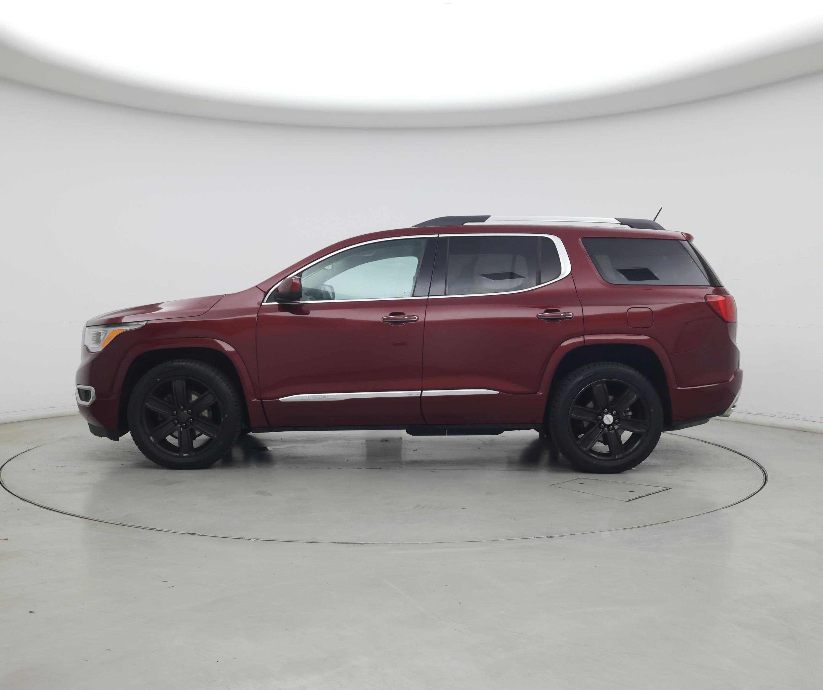 Thumbnail: 2017 GMC Acadia - 3