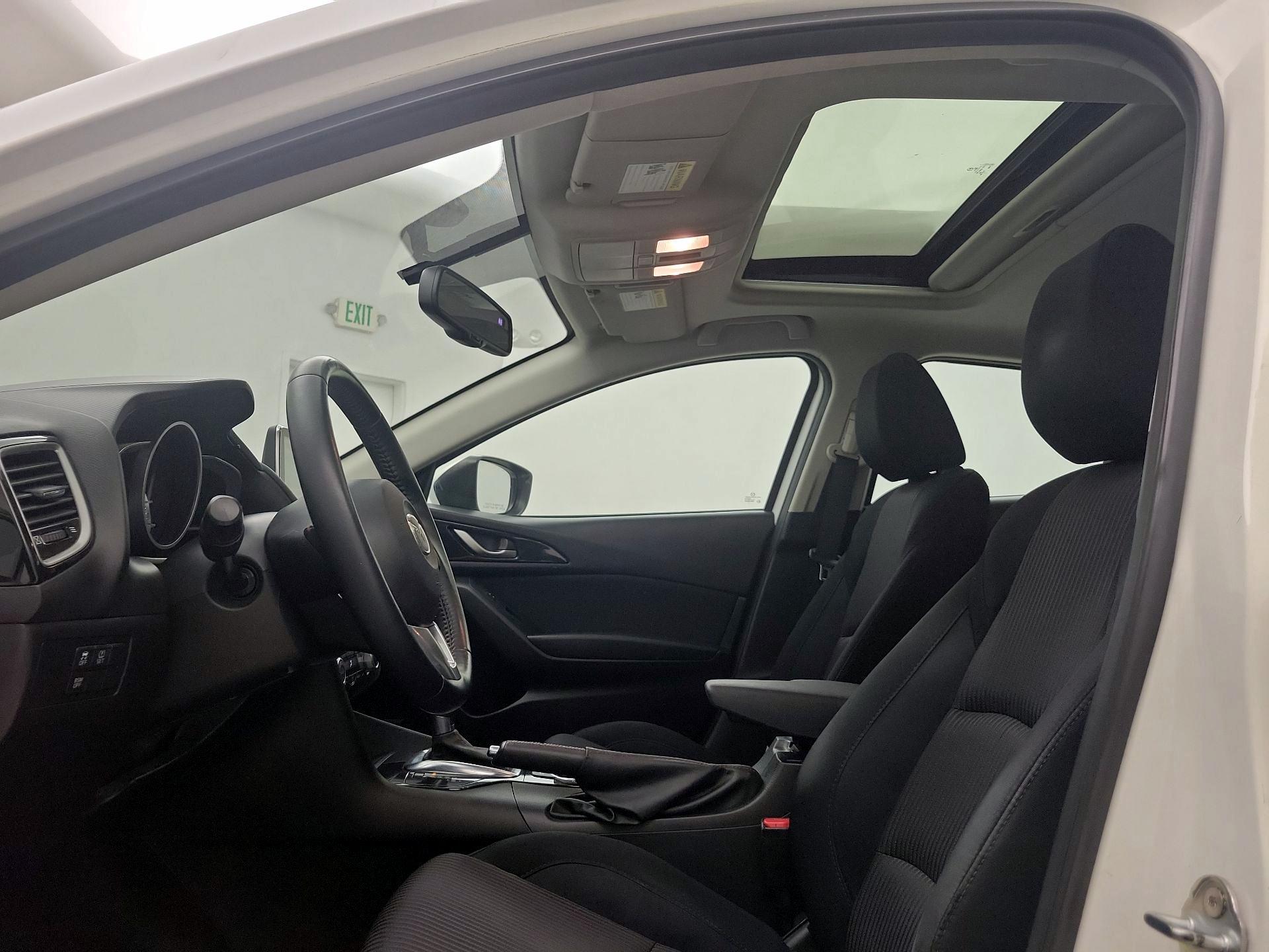 Thumbnail: 2015 Mazda Mazda3 - 19