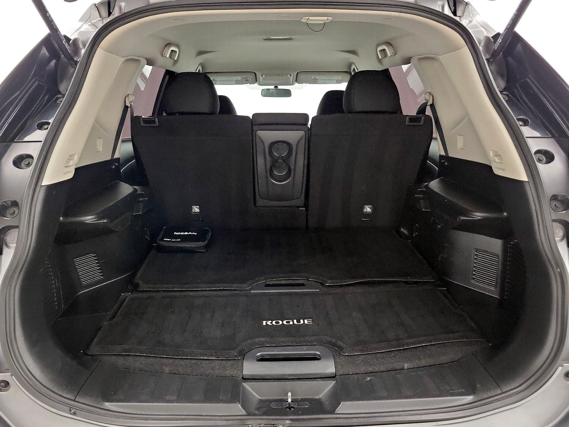 Thumbnail: 2018 Nissan Rogue - 20