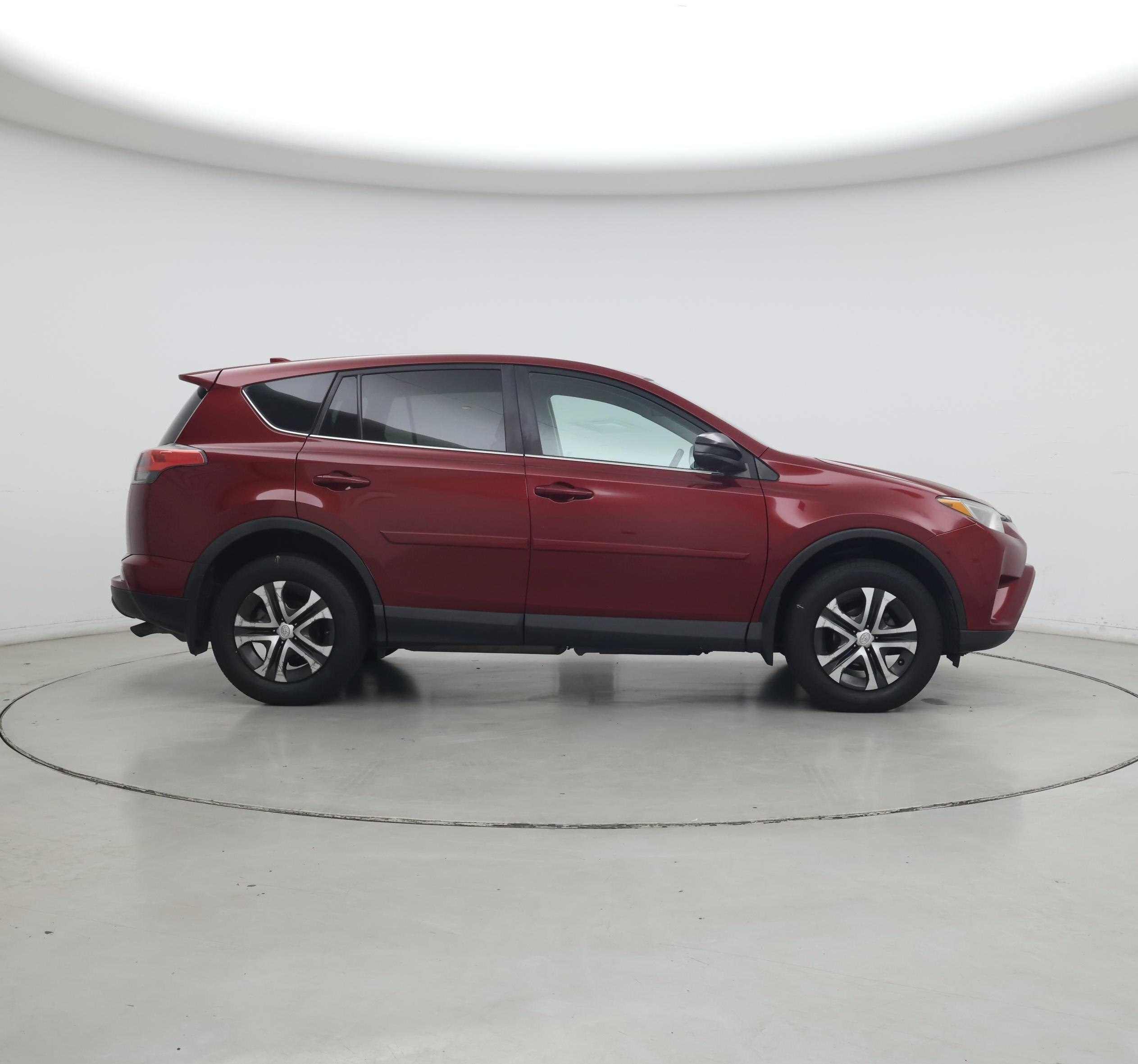 Thumbnail: 2018 Toyota RAV4 - 7