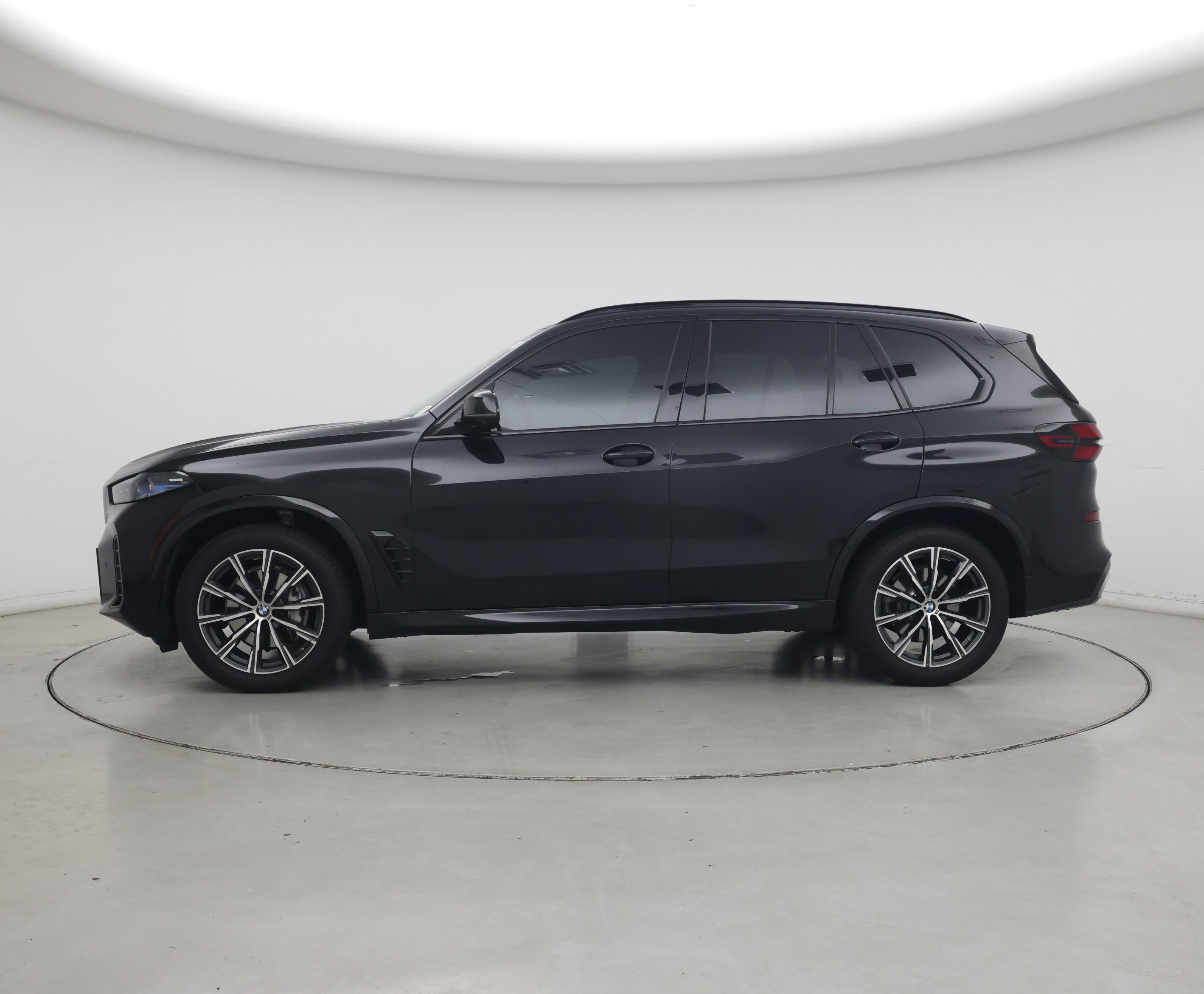 Thumbnail: 2025 BMW X5 - 3