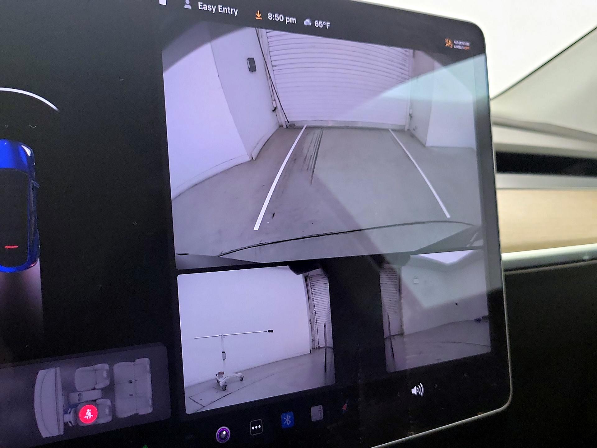 Thumbnail: 2022 Tesla Model Y - 14
