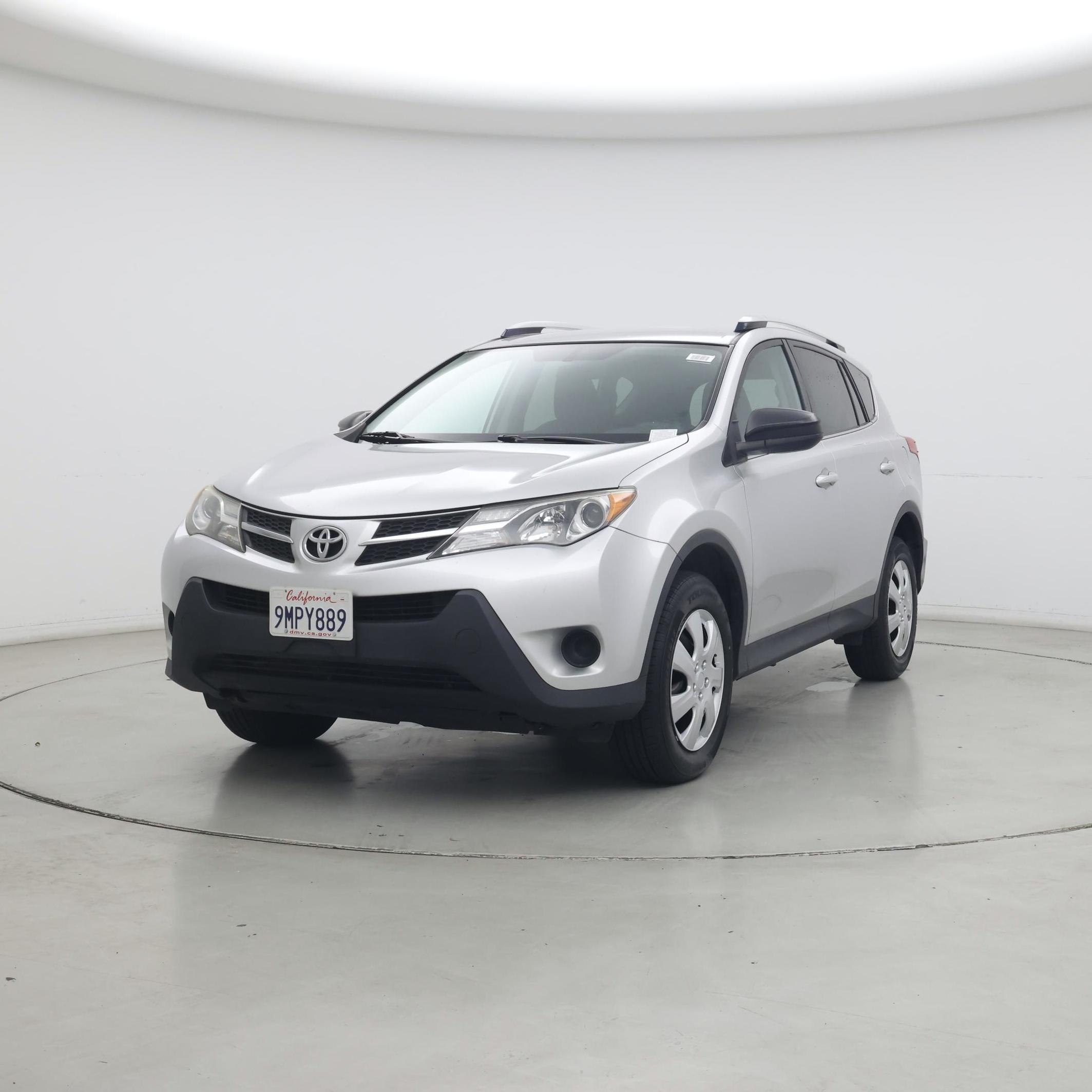 Thumbnail: 2015 Toyota RAV4 - 4