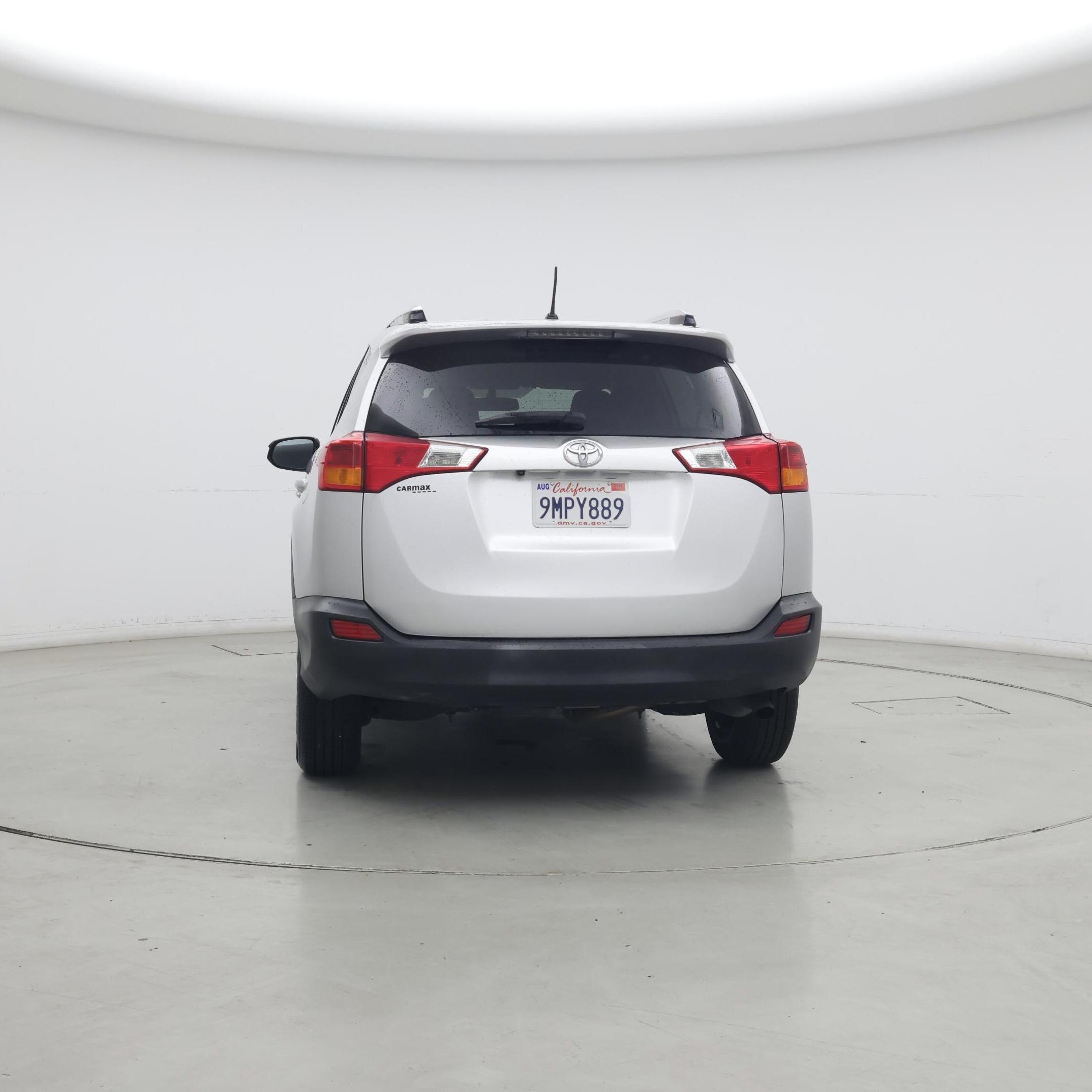 Thumbnail: 2015 Toyota RAV4 - 6