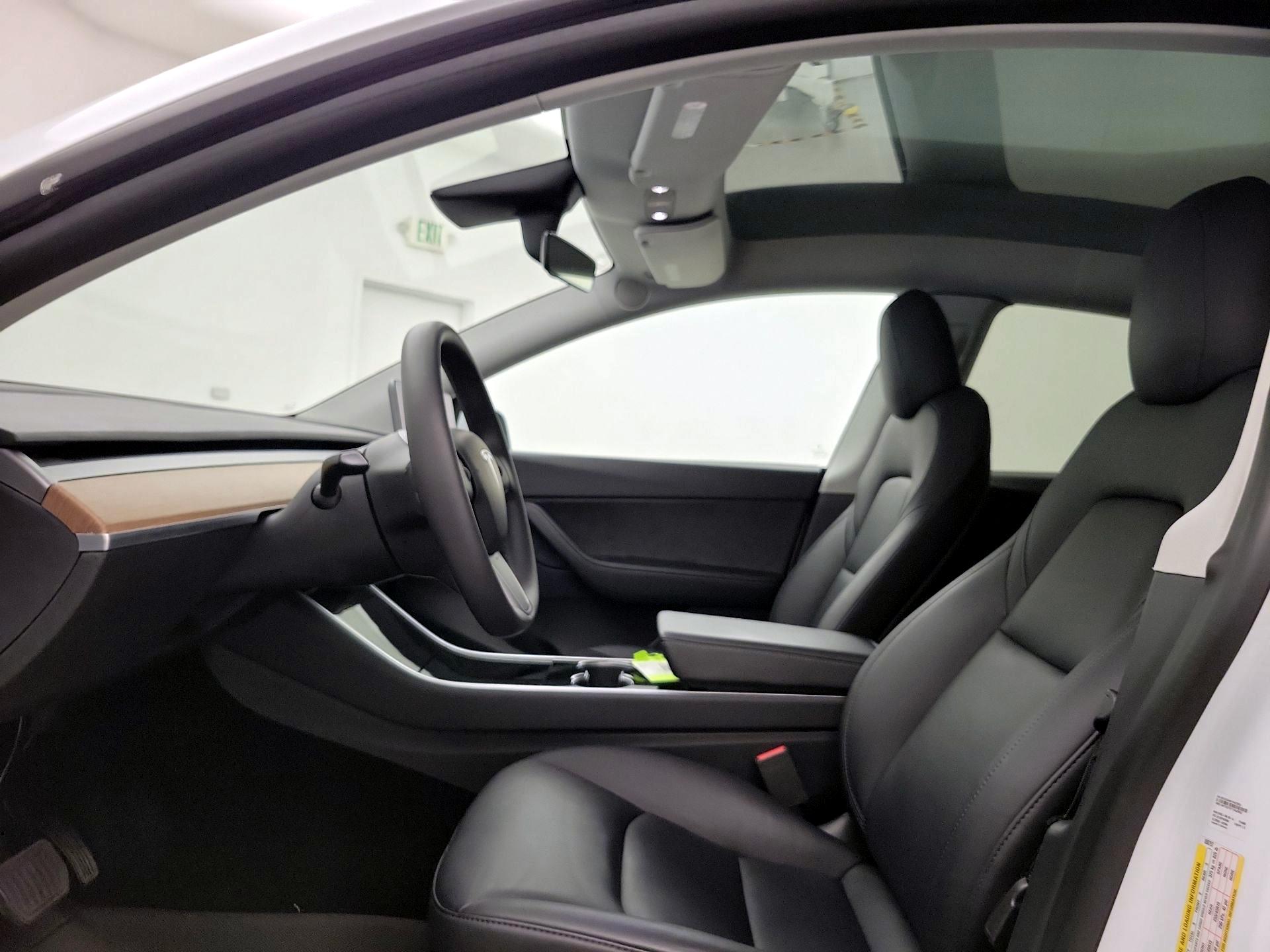 Thumbnail: 2020 Tesla Model Y - 18