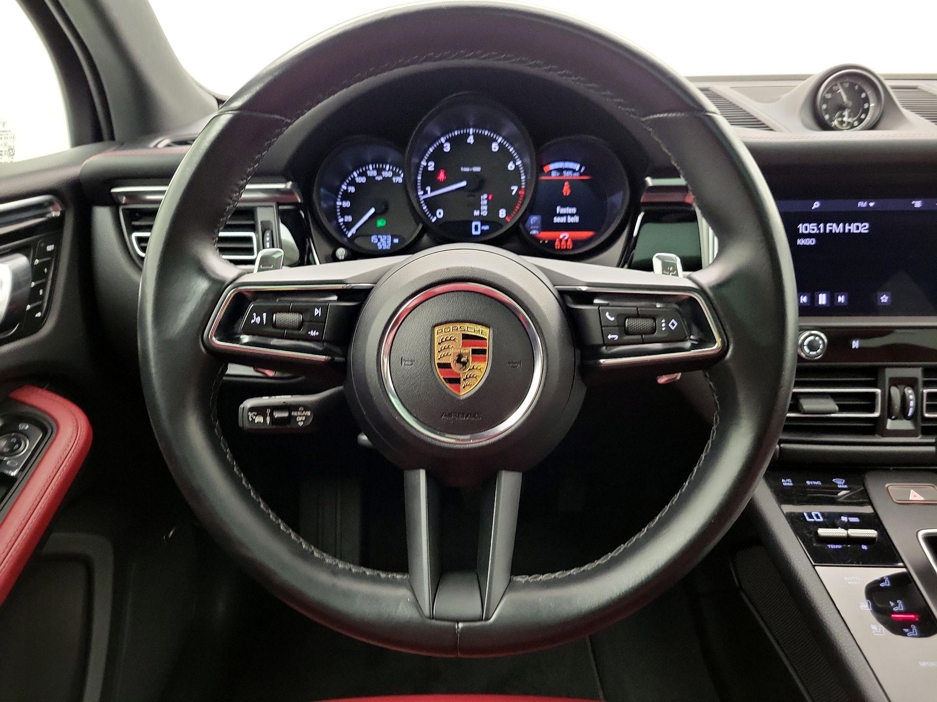 Thumbnail: 2024 Porsche Macan - 10