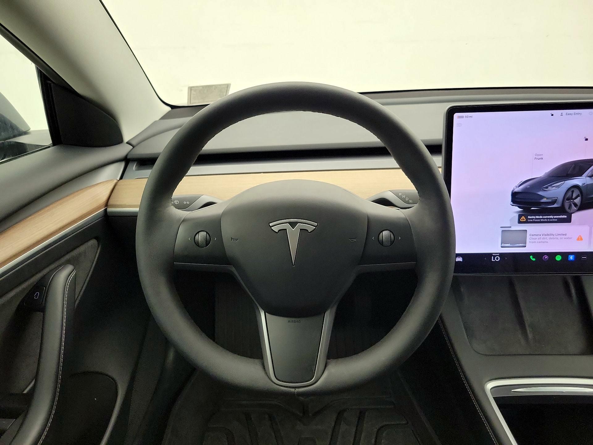 Thumbnail: 2023 Tesla Model 3 - 10