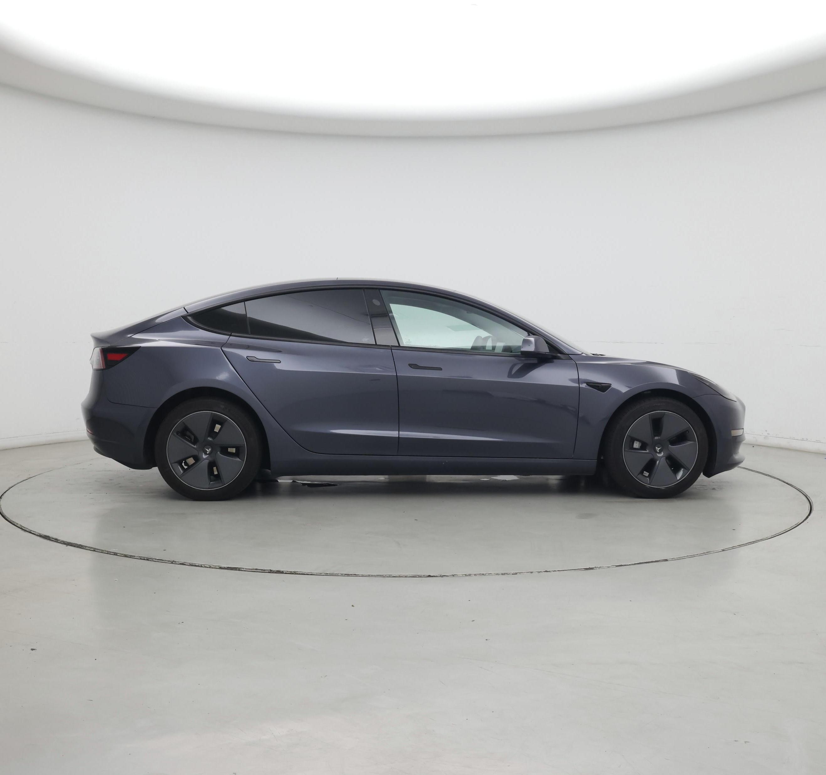 Thumbnail: 2023 Tesla Model 3 - 7