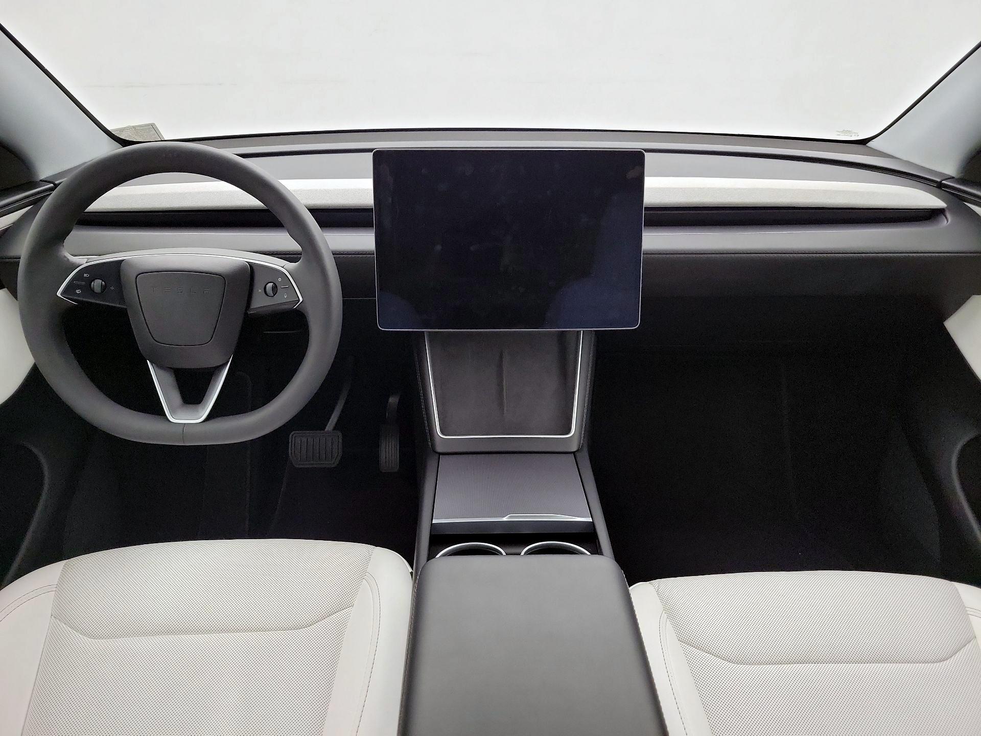 Thumbnail: 2026 Tesla Model Y - 9