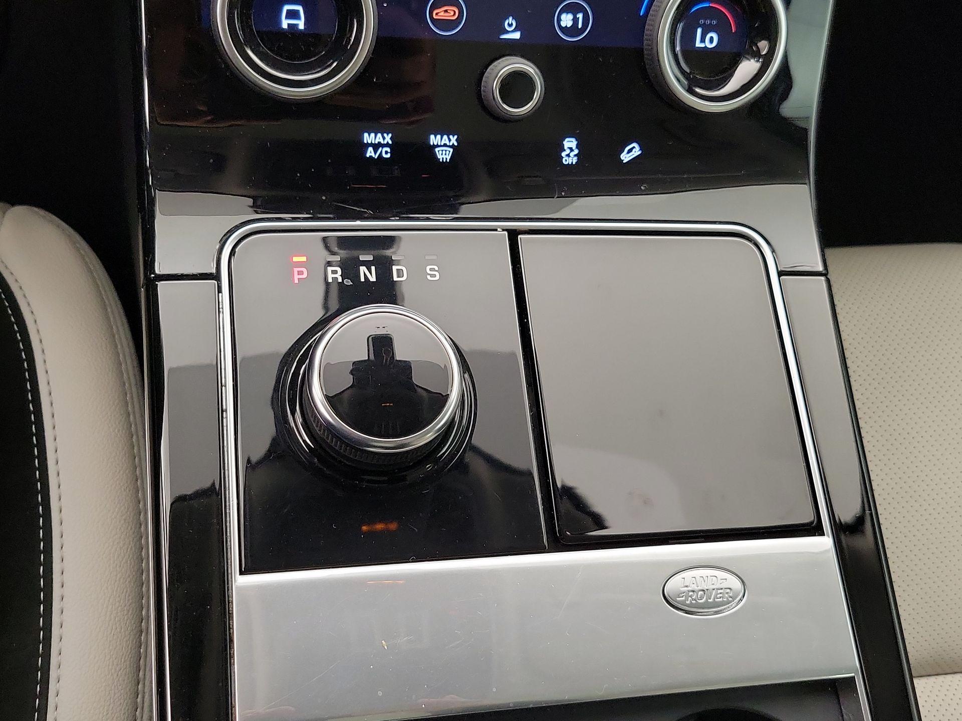 Thumbnail: 2019 Land Rover Range Rover Velar - 18