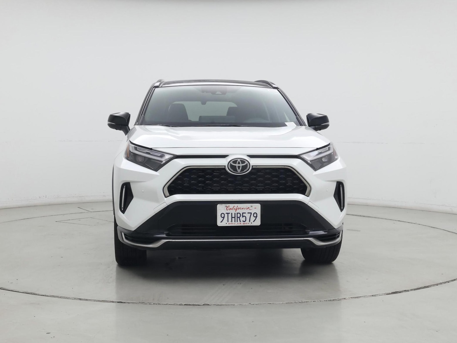 2025 Toyota RAV4 XSE - Photo 6