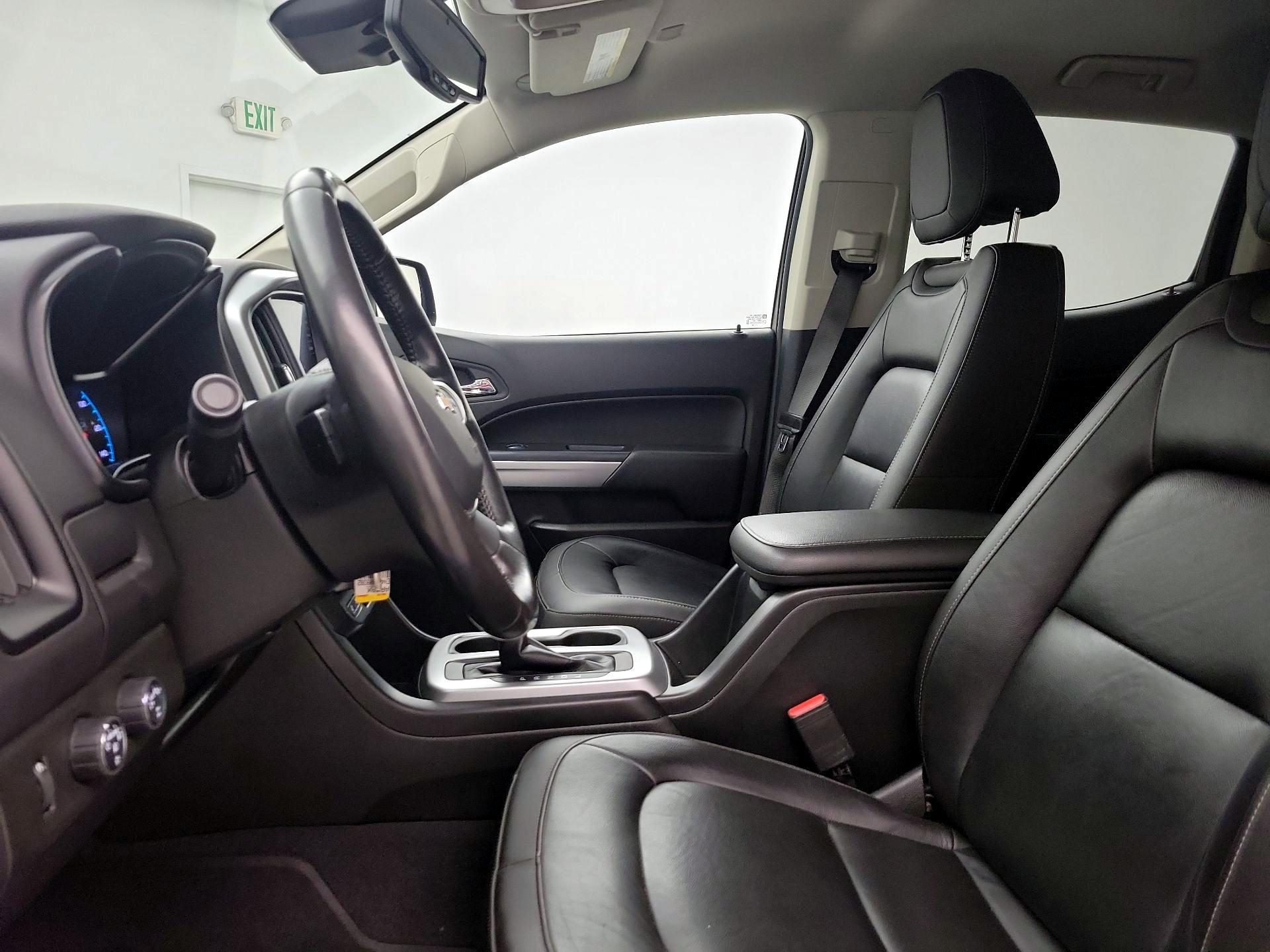 Thumbnail: 2019 Chevrolet Colorado - 11