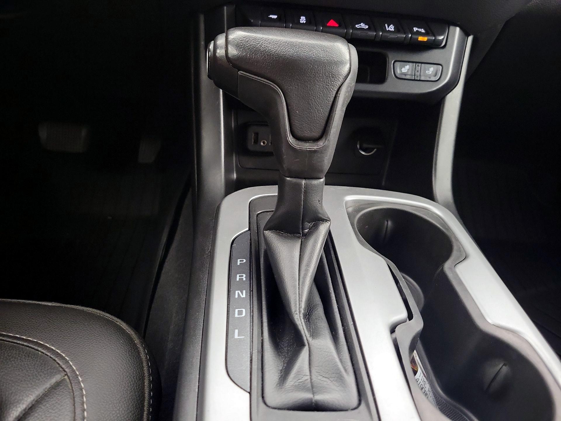 Thumbnail: 2019 Chevrolet Colorado - 17